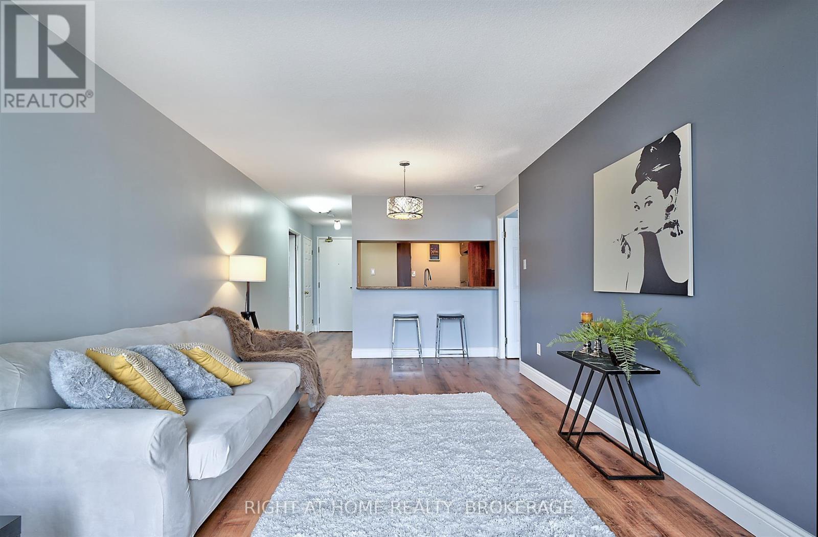 206 - 101 Subway Crescent, Toronto, Ontario  M9B 6K4 - Photo 9 - W13775030