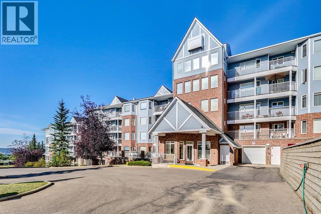 3109, 3109 Hawksbrow Point NW, Calgary, Alberta  T3G 4C9 - Photo 1 - A2330272
