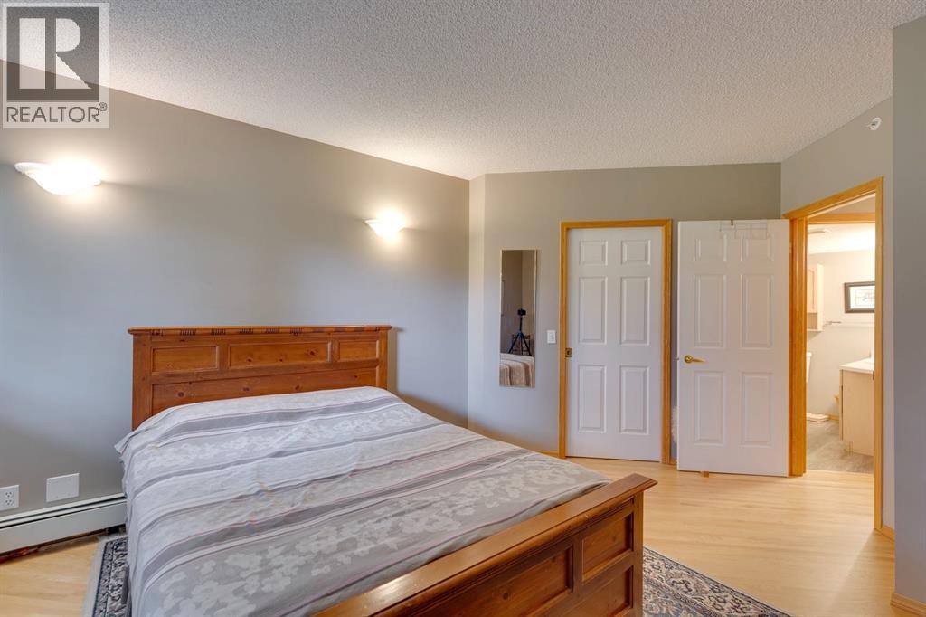 3109, 3109 Hawksbrow Point NW, Calgary, Alberta  T3G 4C9 - Photo 18 - A2330272