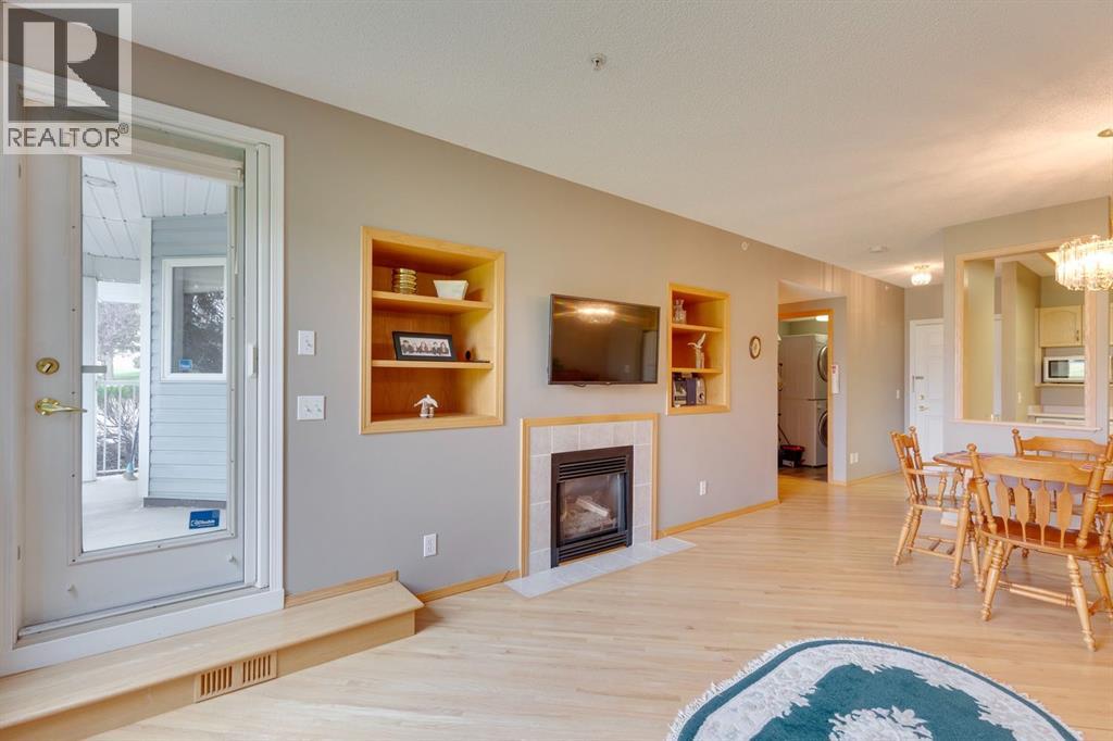 3109, 3109 Hawksbrow Point NW, Calgary, Alberta  T3G 4C9 - Photo 5 - A2330272