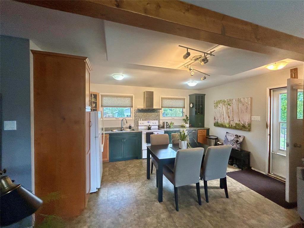 522 Memorial Avenue N, Russell, Manitoba  R0J 1W0 - Photo 6 - 202622744