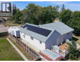 379N 300 E, Raymond, Alberta