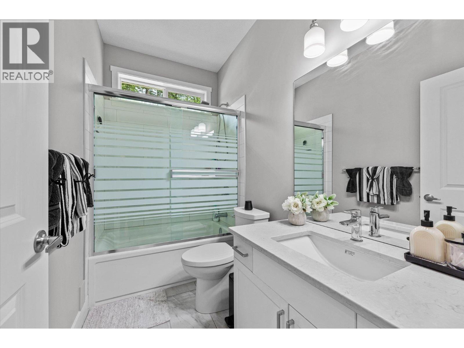 411 Prestwick Street Kelowna Photo 30