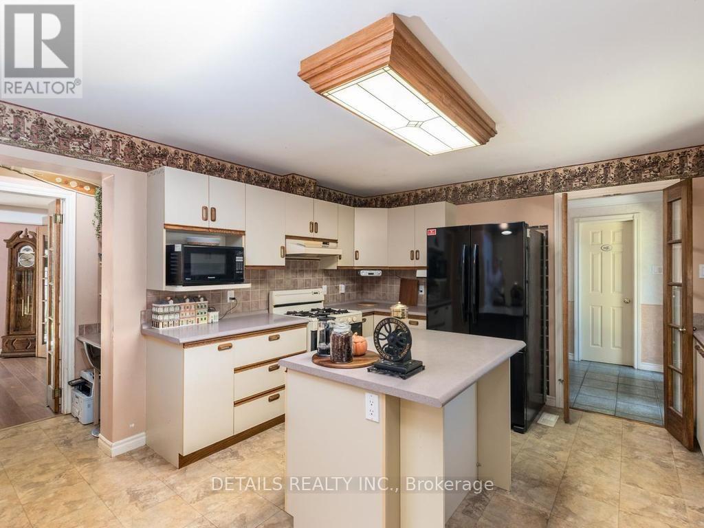 265 Gore Street E, Mississippi Mills, Ontario  K0A 1A0 - Photo 11 - X13775062
