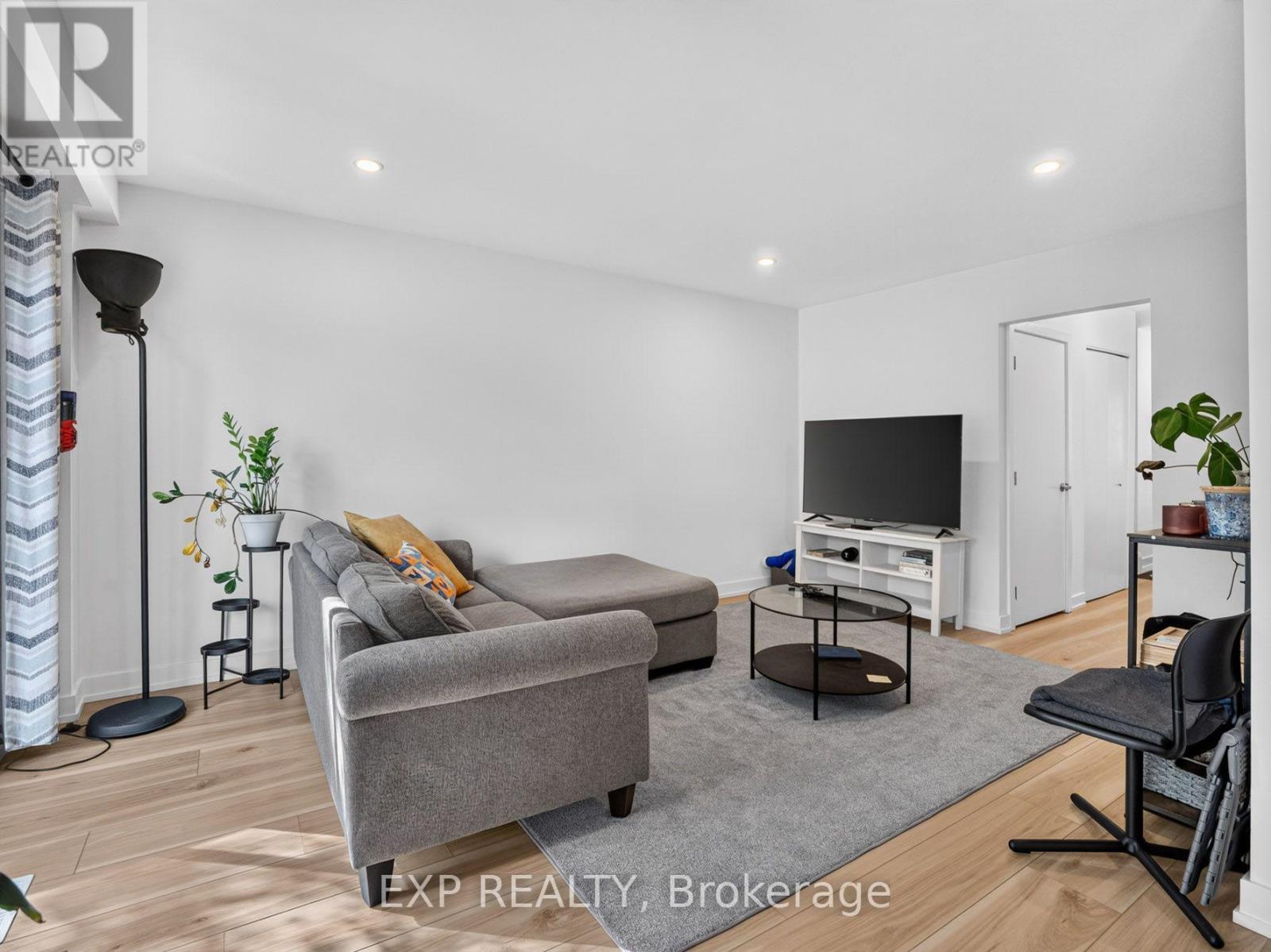 24 - 1444 Upper Ottawa Street, Hamilton, Ontario  L8W 1N3 - Photo 4 - X13775164