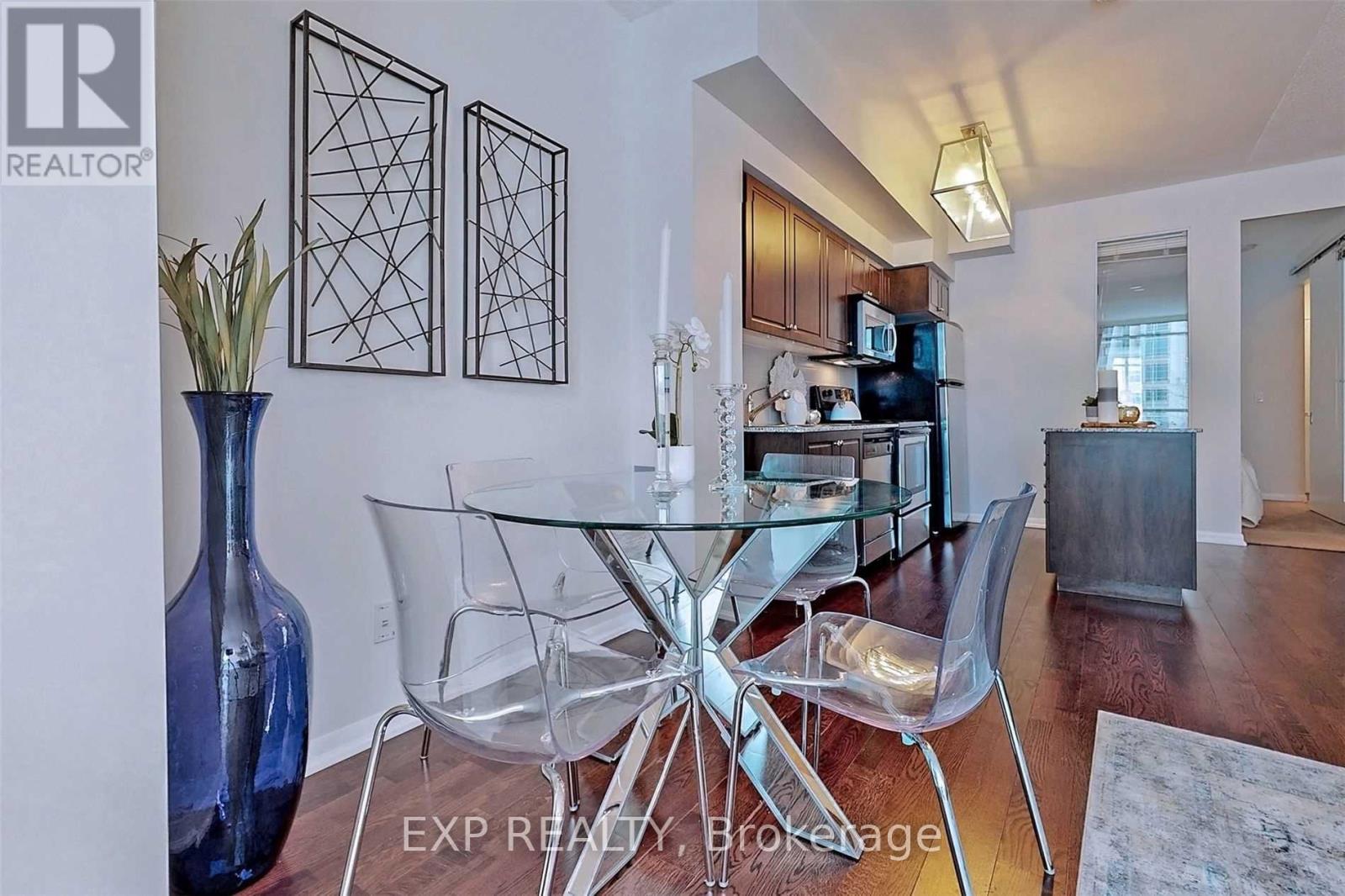 202 - 215 Fort York Boulevard, Toronto, Ontario  M5V 4A2 - Photo 10 - C13775050
