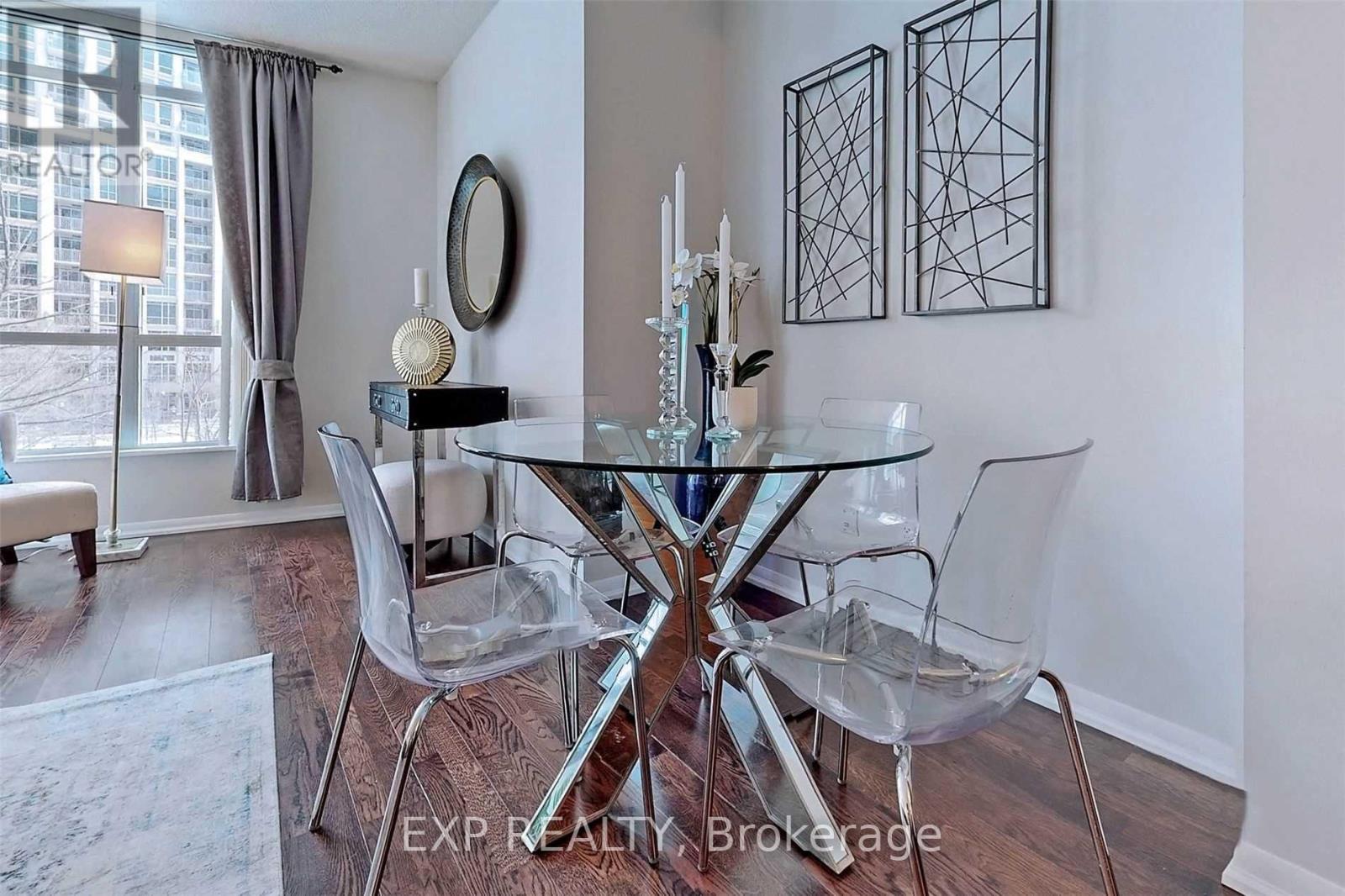 202 - 215 Fort York Boulevard, Toronto, Ontario  M5V 4A2 - Photo 11 - C13775050