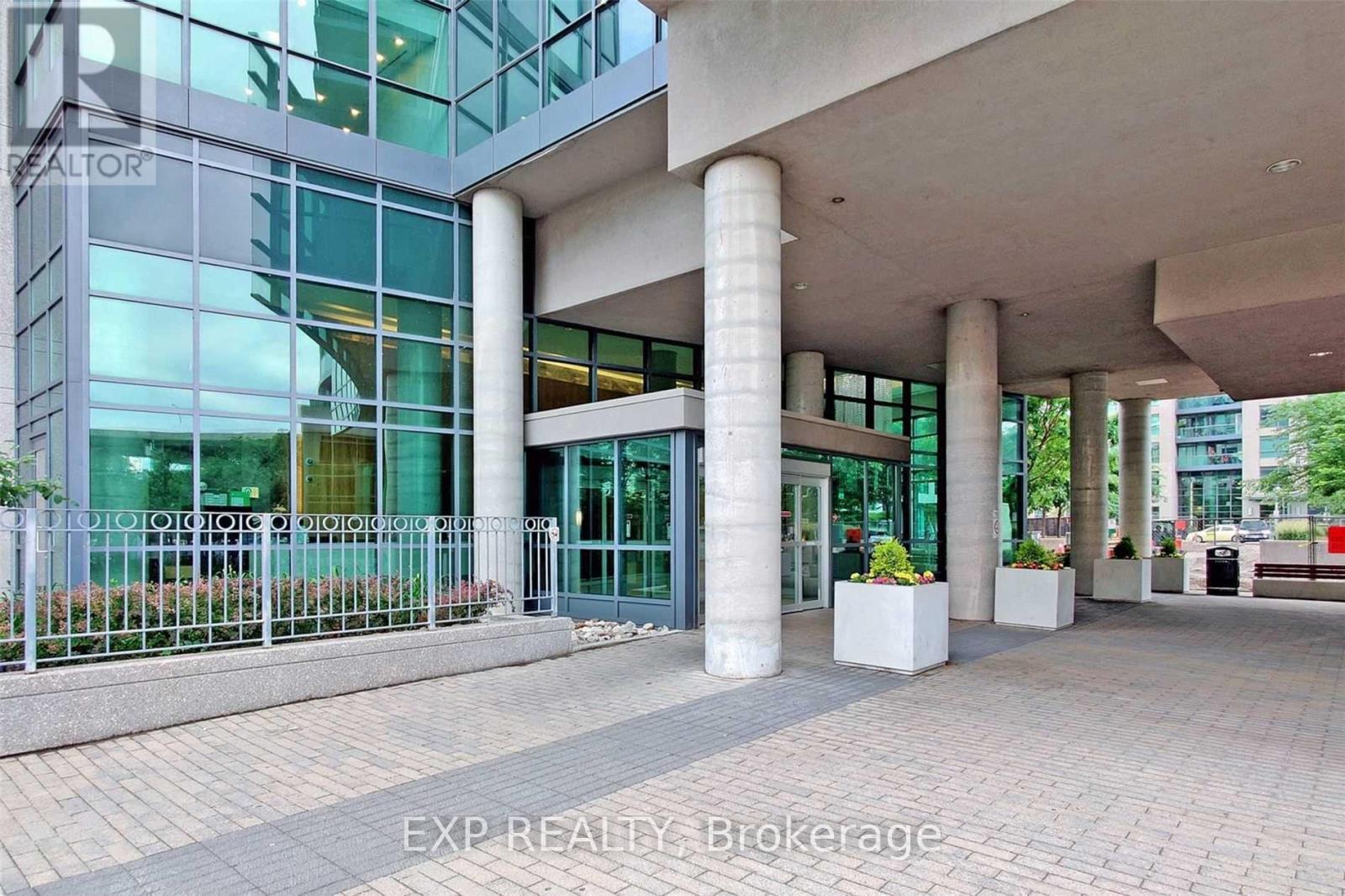 202 - 215 Fort York Boulevard, Toronto, Ontario  M5V 4A2 - Photo 2 - C13775050
