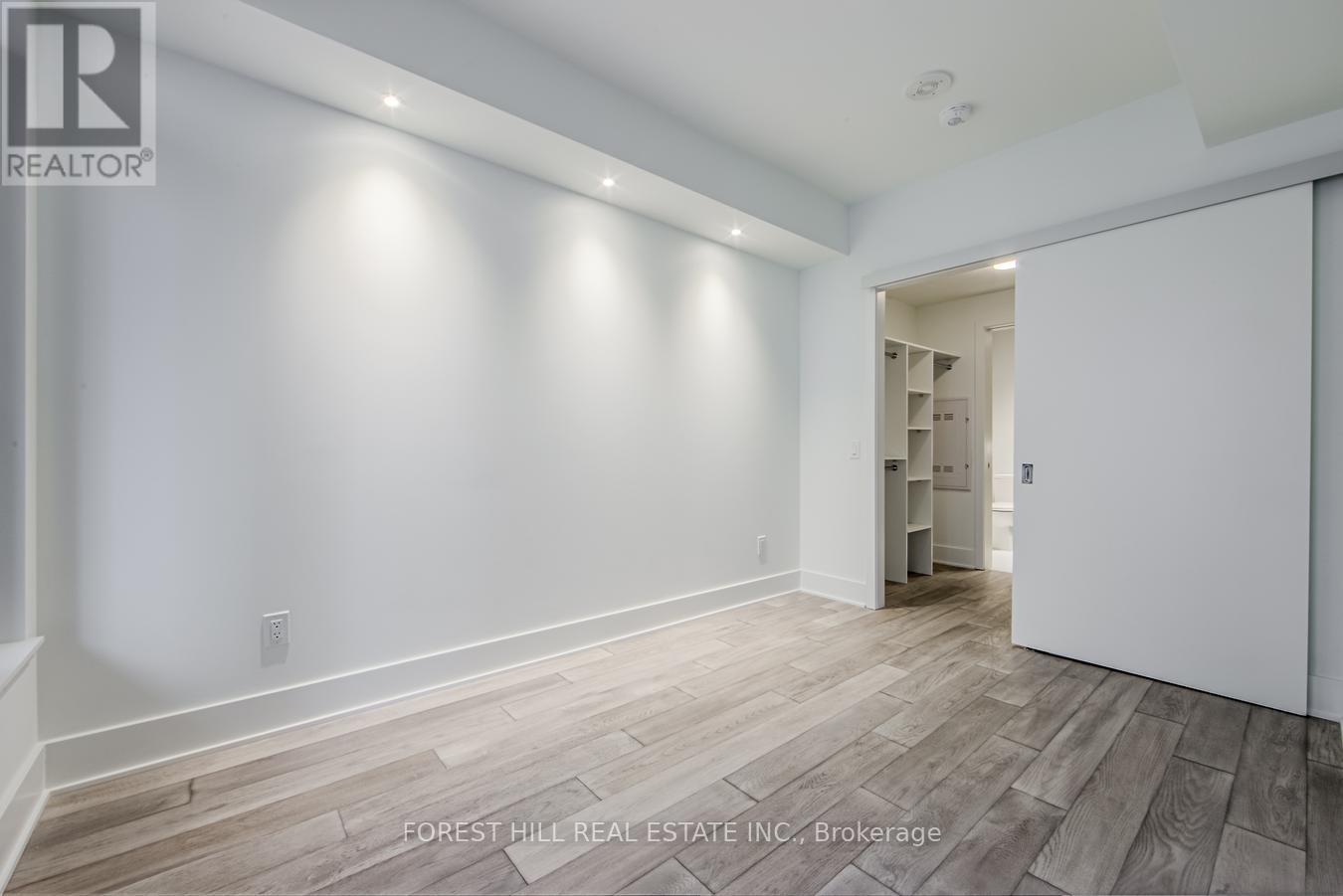 2506 - 11 Yorkville Avenue, Toronto, Ontario  M4W 0B7 - Photo 16 - C13775058