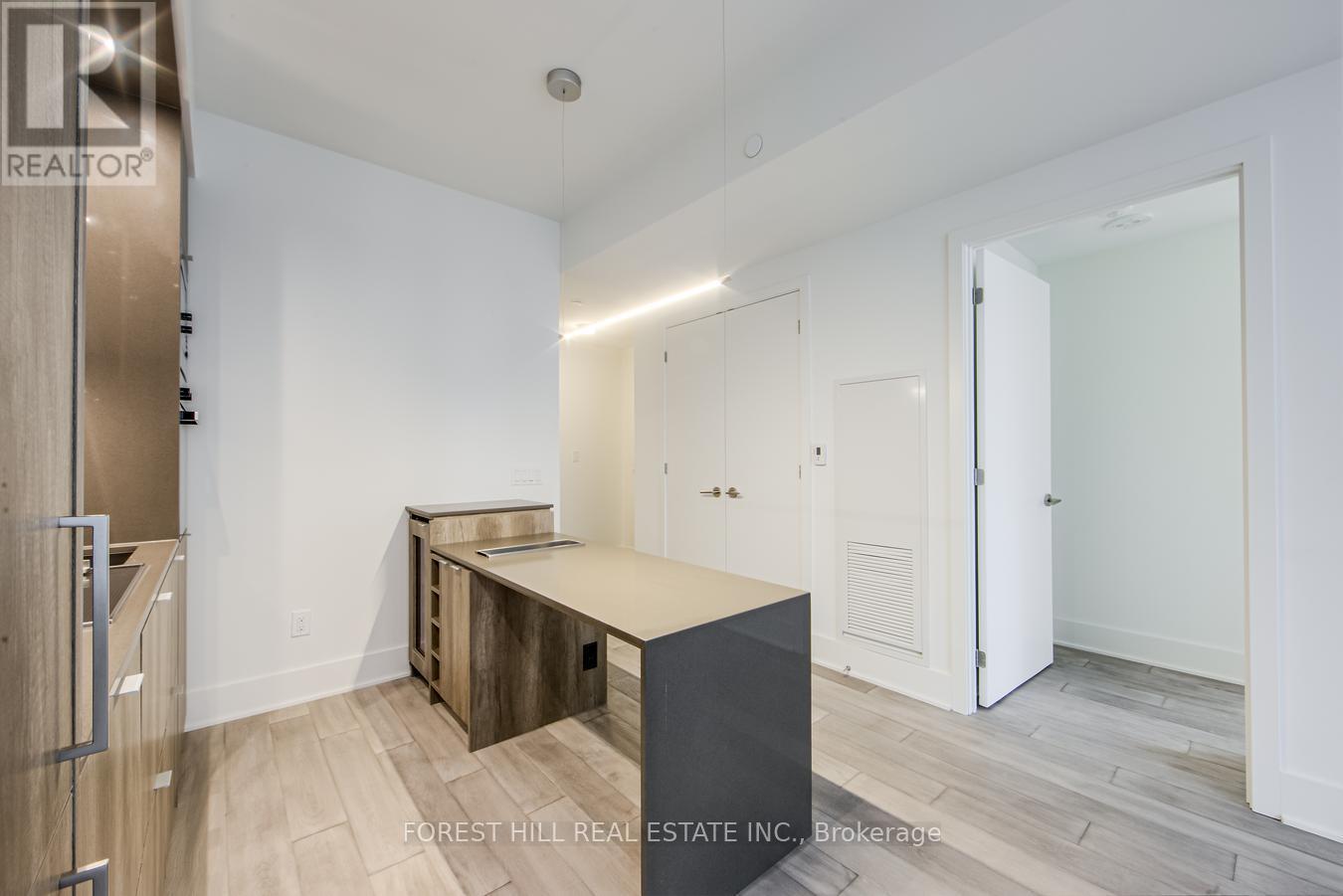 2506 - 11 Yorkville Avenue, Toronto, Ontario  M4W 0B7 - Photo 9 - C13775058