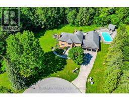 12 BUNTING COURT, Ajax, Ontario