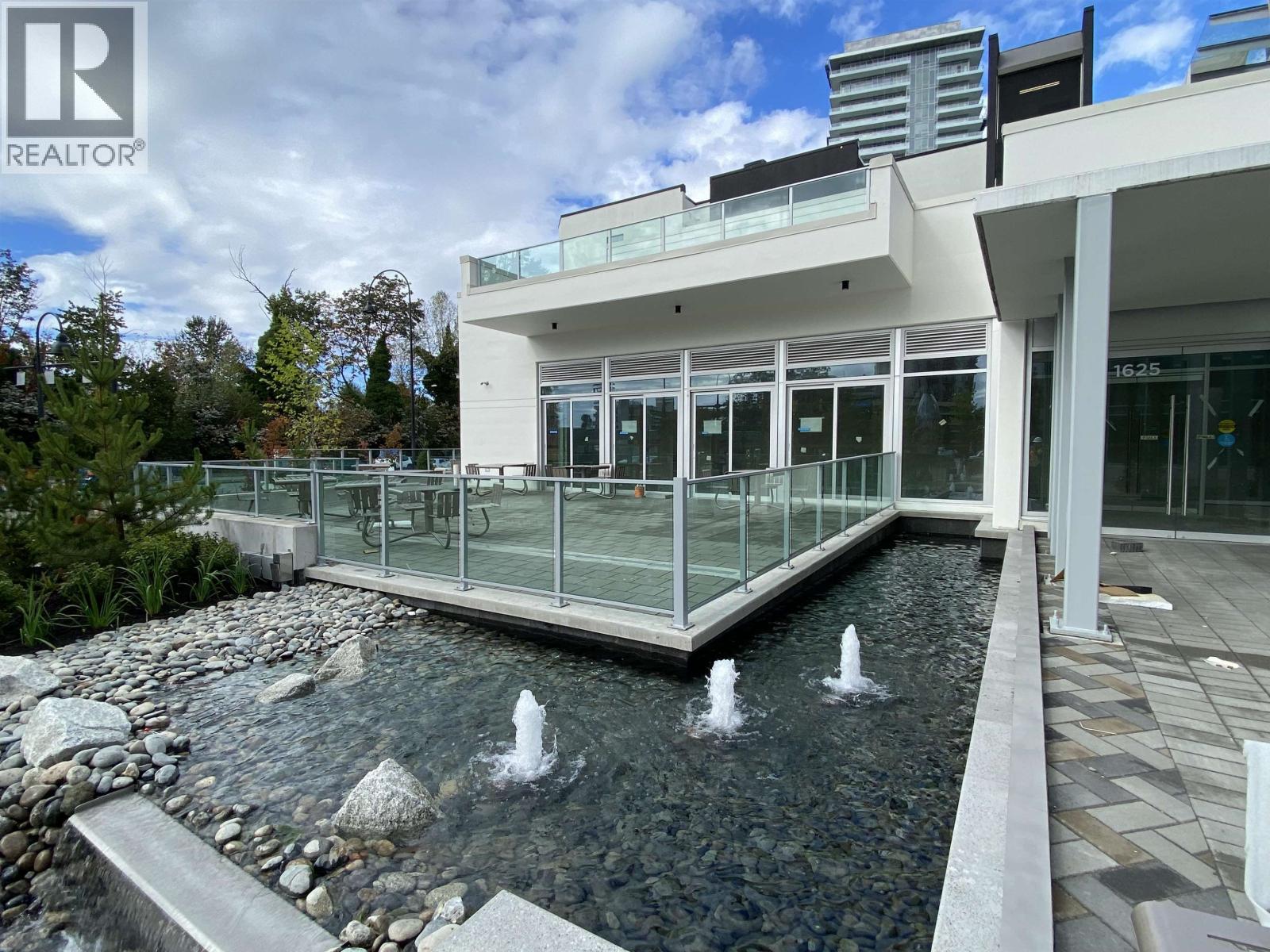 1625 Lions Gate Lane, North Vancouver, British Columbia  V7P 0E2 - Photo 10 - C8080361