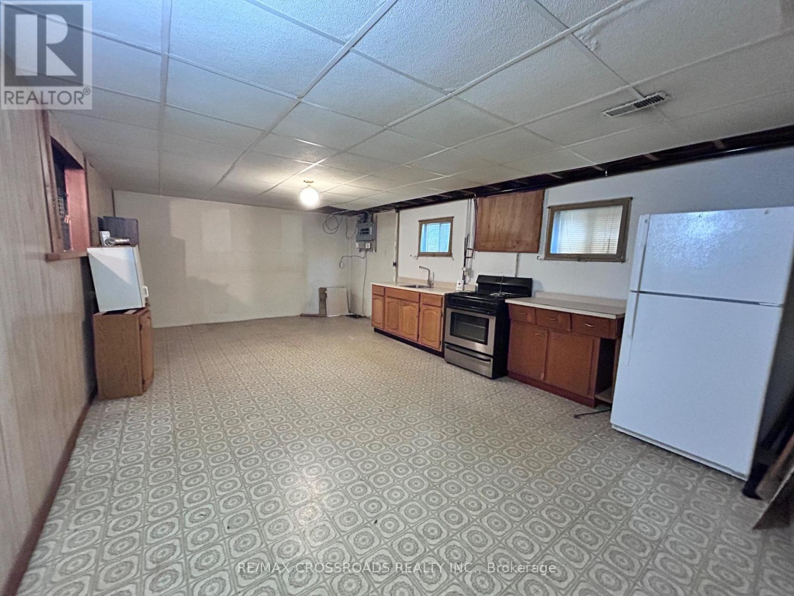 Rear - 377 Crosby Avenue, Richmond Hill, Ontario  L4C 2R8 - Photo 18 - N13690282