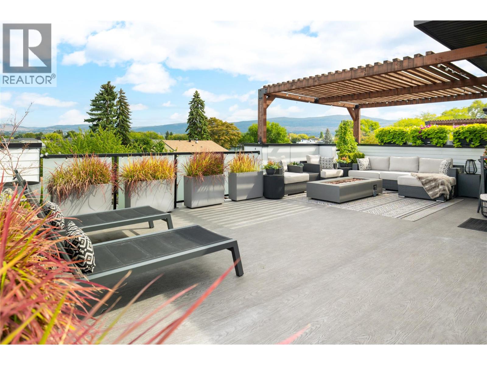 798 Wardlaw Avenue, Kelowna, British Columbia  V1Y 5B9 - Photo 31 - 10399476