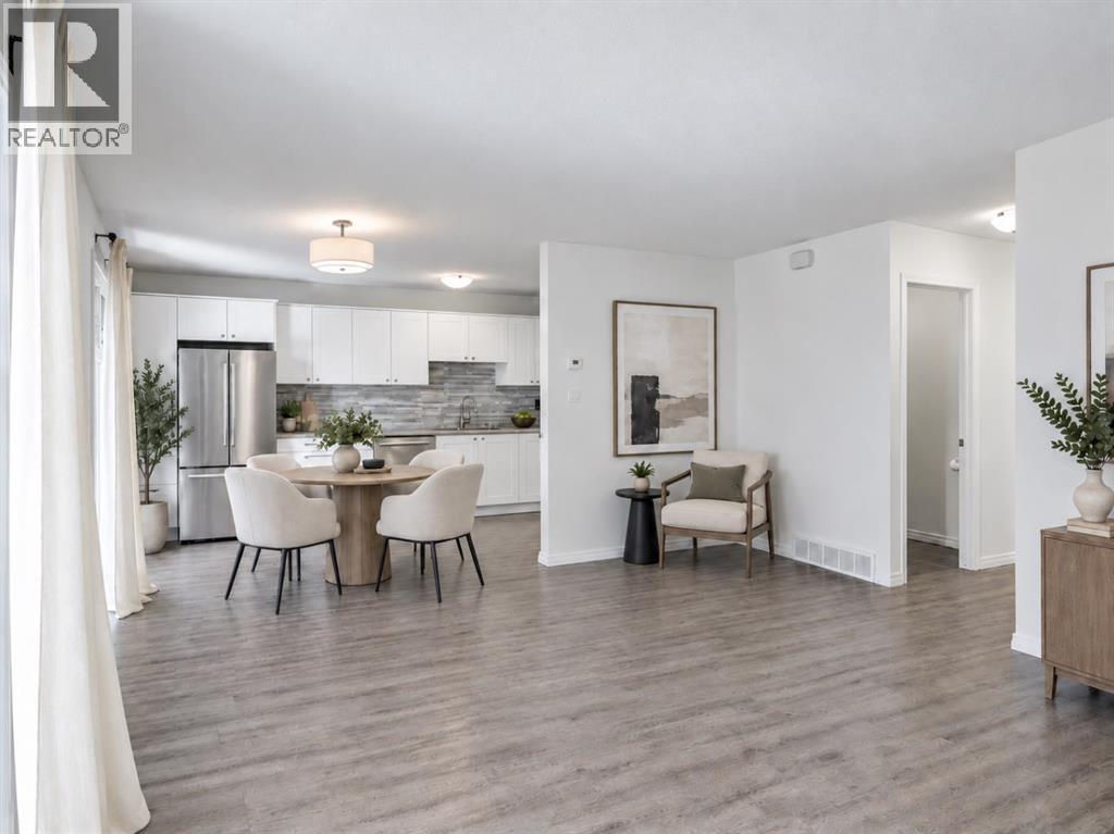 237 Sabrina Way Sw, Calgary, Alberta  T2W 4J4 - Photo 10 - A2340712