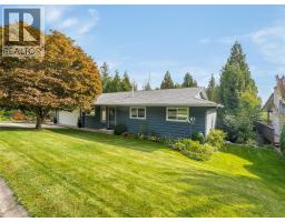1329 Grosvenor Place, Castlegar, British Columbia