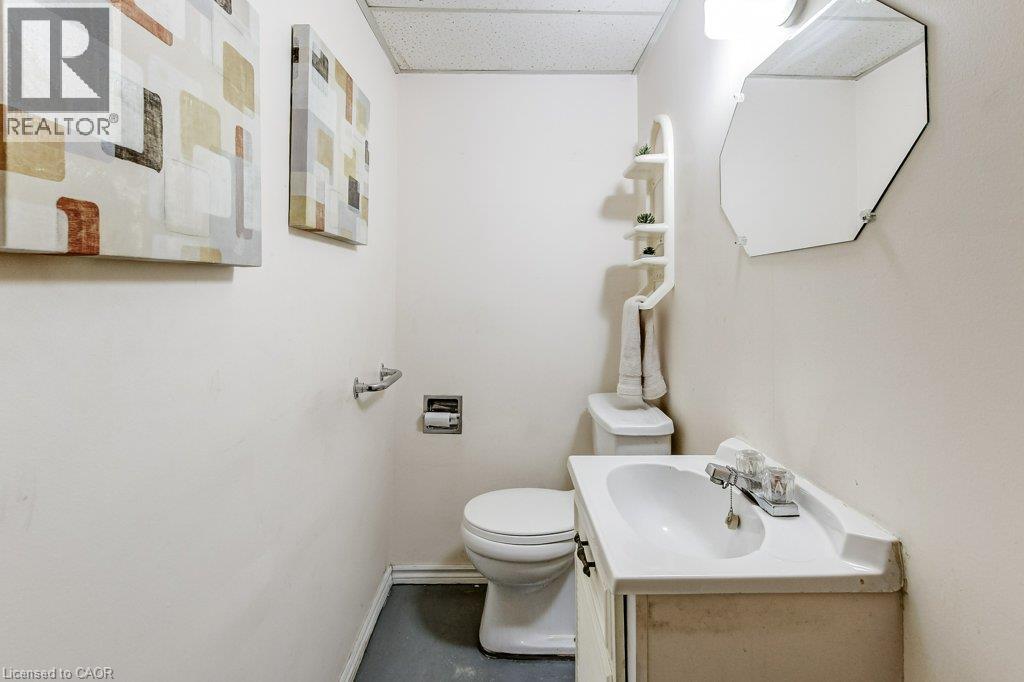 511 Rennie Street, Hamilton, Ontario  L8H 3P6 - Photo 26 - 40859878