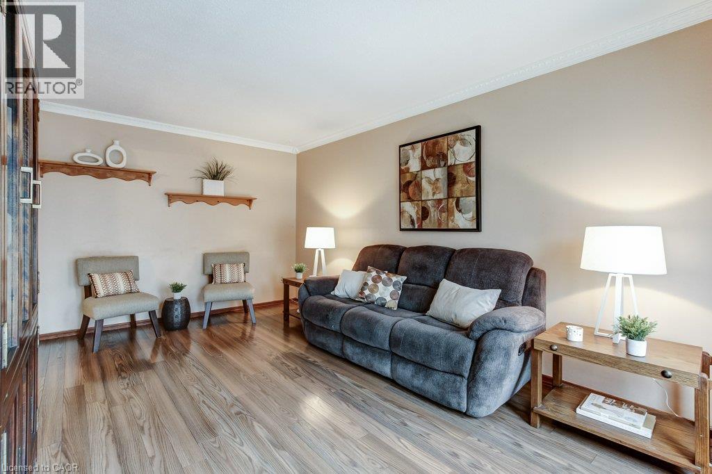 511 Rennie Street, Hamilton, Ontario  L8H 3P6 - Photo 3 - 40859878