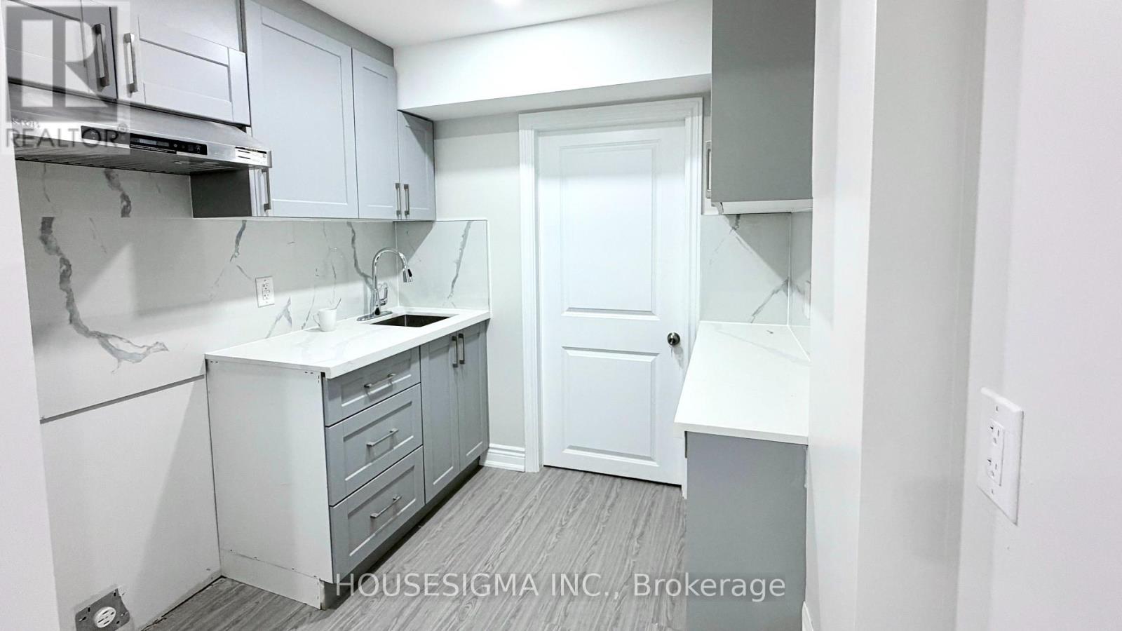 Basement Apartment - 438 Tilt Point, Milton, Ontario  L9T 7Y6 - Photo 6 - W13775190
