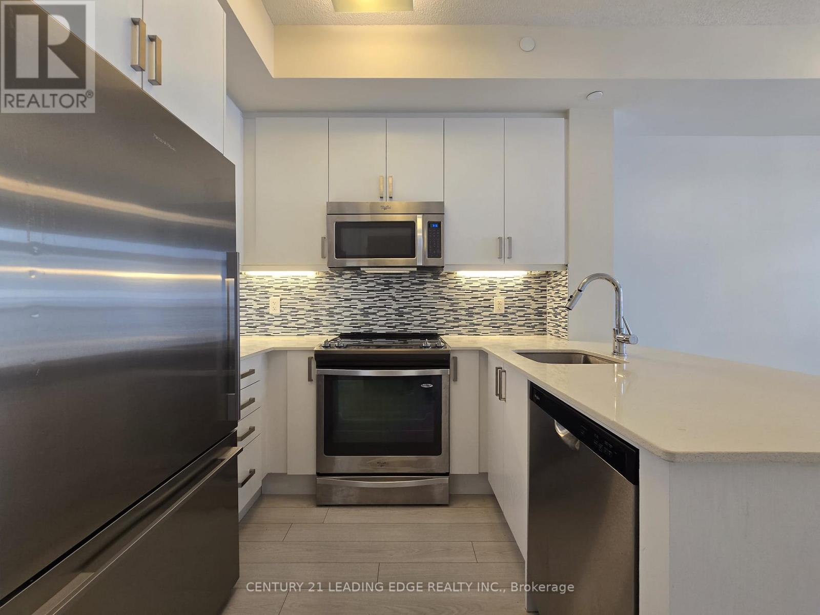505 - 2 Old Mill Drive, Toronto, Ontario  M6S 0A2 - Photo 14 - W13775206