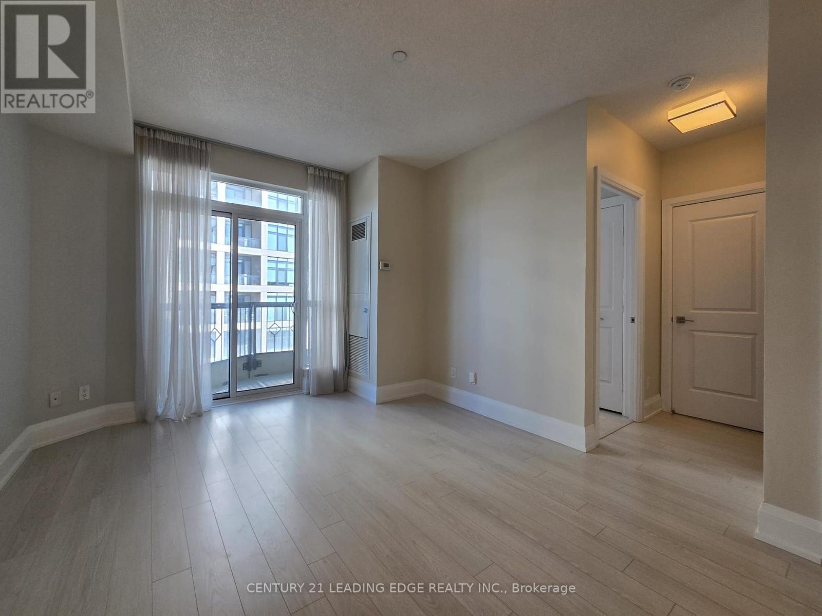 505 - 2 Old Mill Drive, Toronto, Ontario  M6S 0A2 - Photo 17 - W13775206