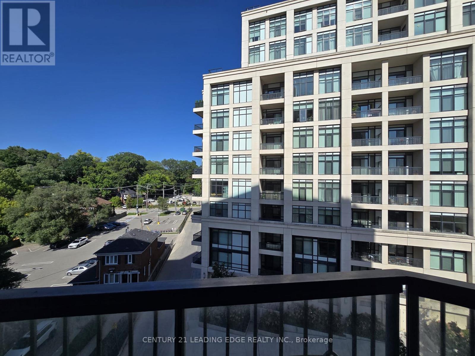 505 - 2 Old Mill Drive, Toronto, Ontario  M6S 0A2 - Photo 7 - W13775206