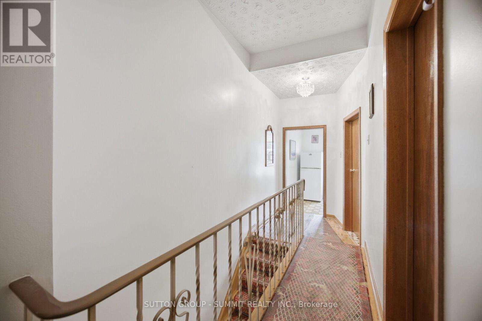 28 Symington Avenue, Toronto, Ontario  M6P 3W1 - Photo 19 - W13775220