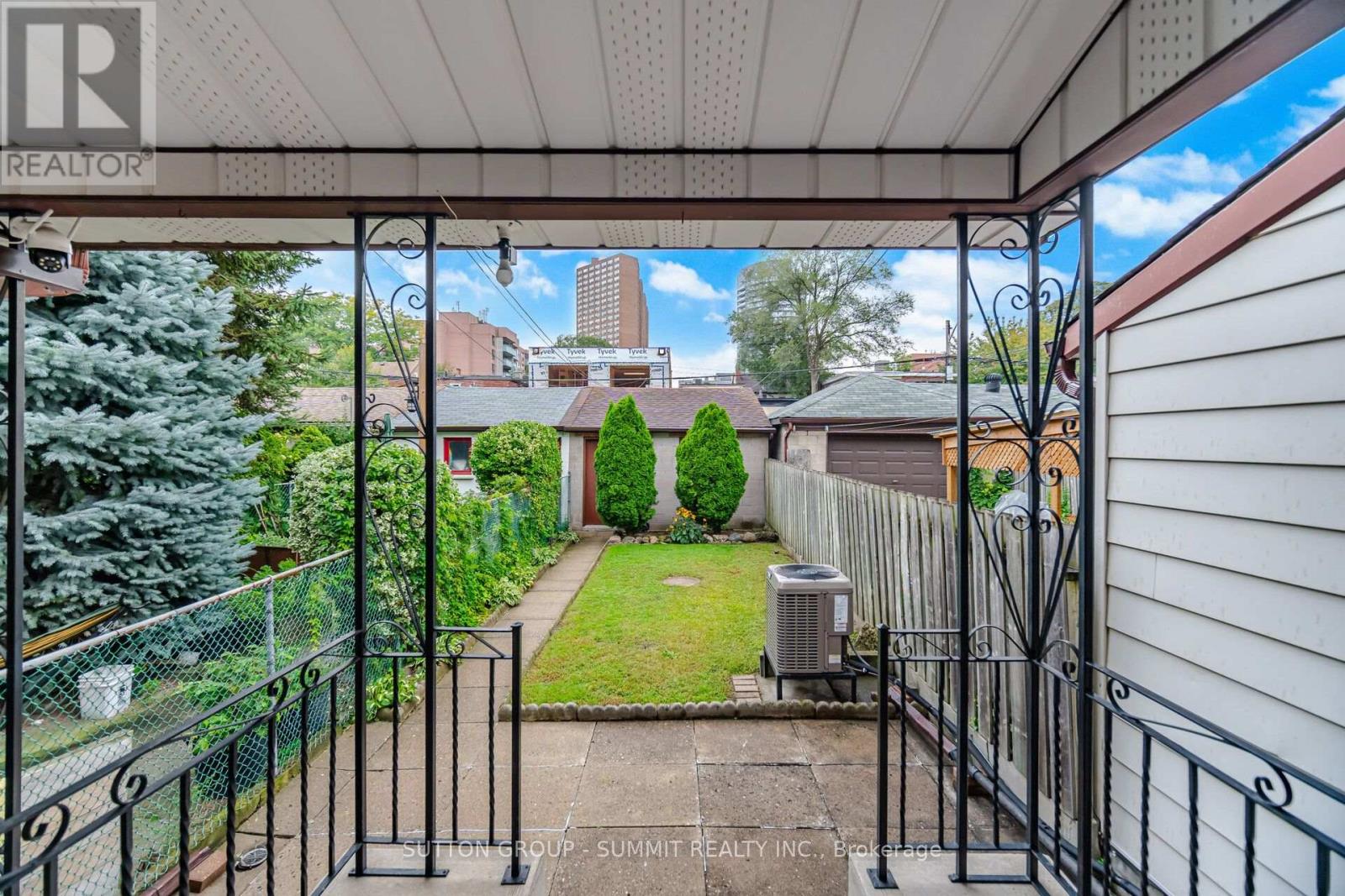 28 Symington Avenue, Toronto, Ontario  M6P 3W1 - Photo 44 - W13775220