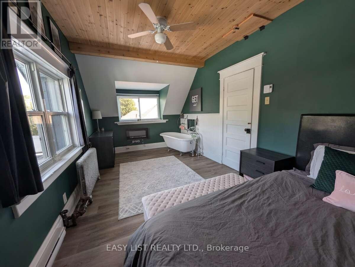32 Nelson Street E, Meaford, Ontario  N4L 1N6 - Photo 46 - X13775200