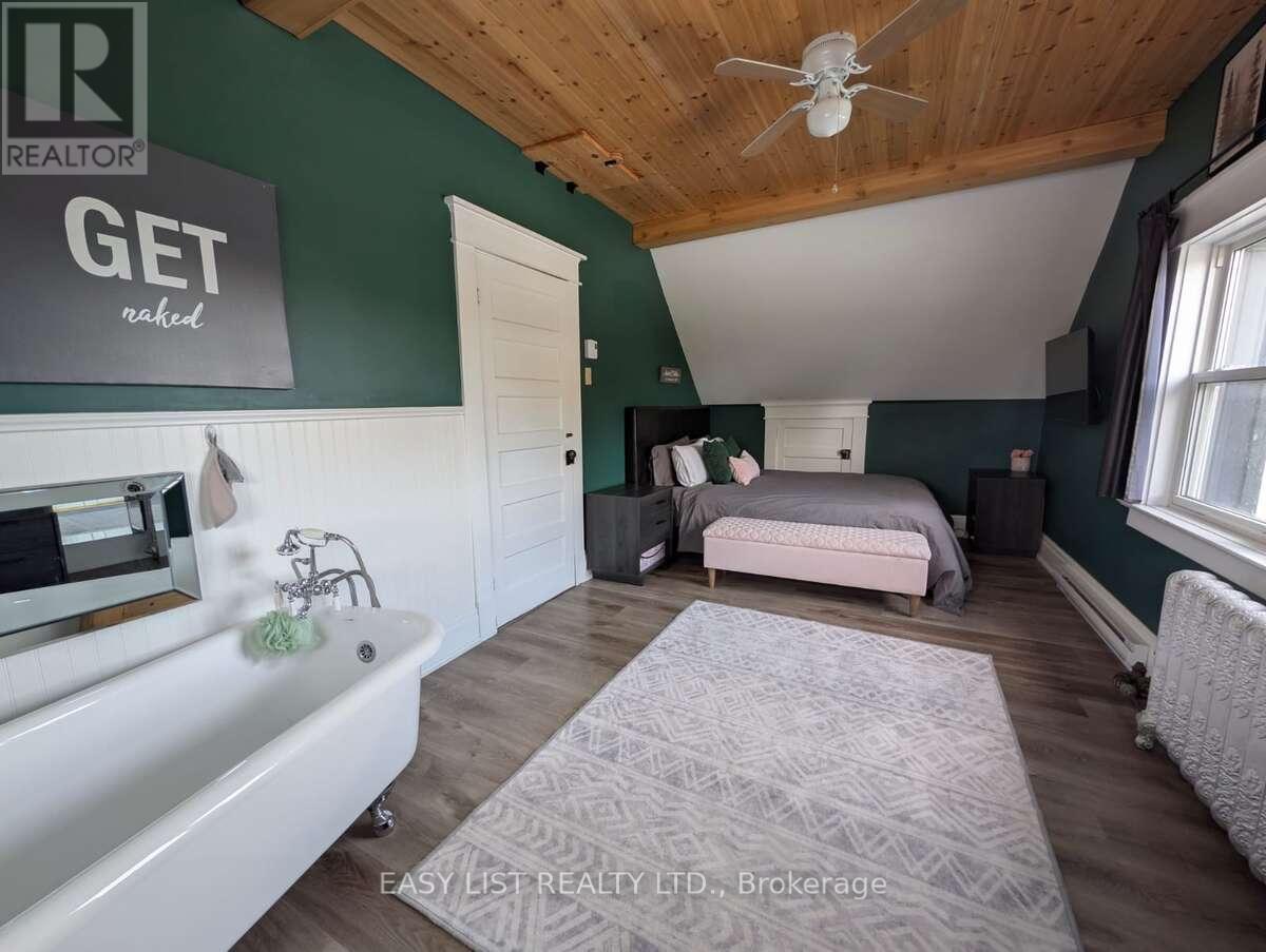 32 Nelson Street E, Meaford, Ontario  N4L 1N6 - Photo 47 - X13775200
