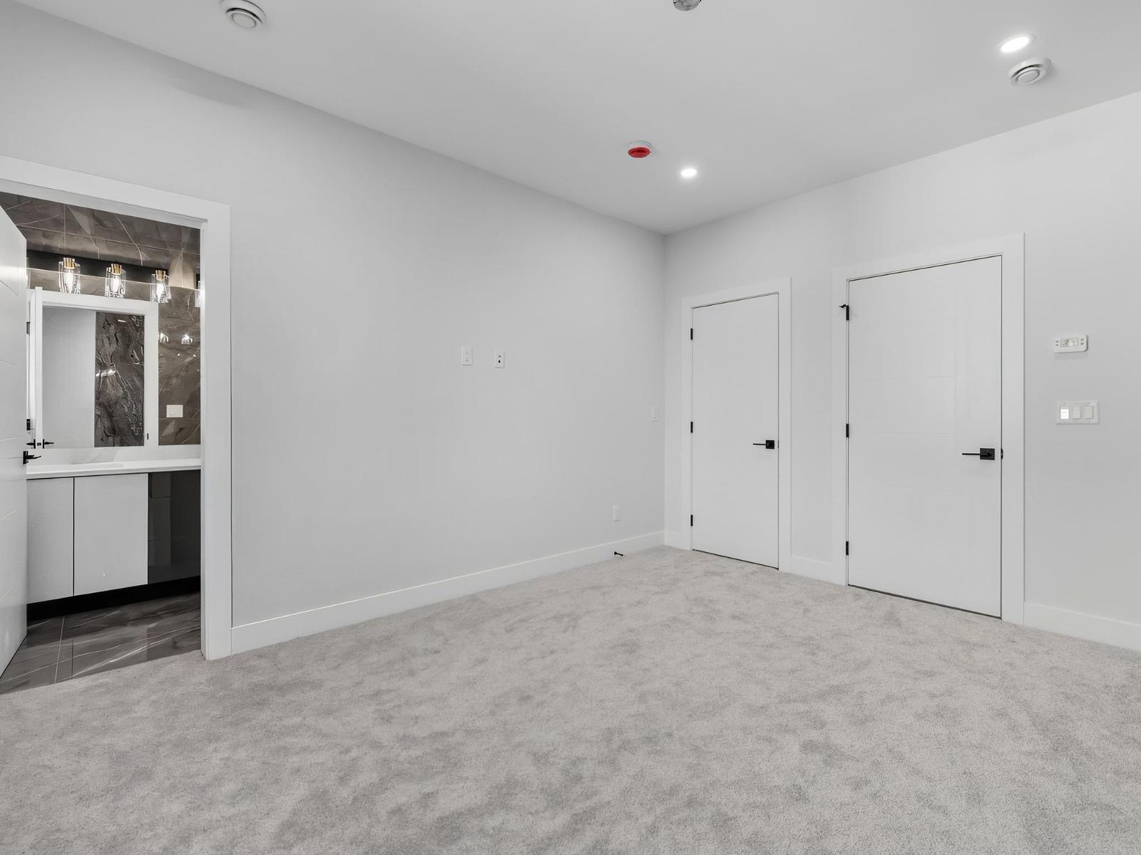102 5737 172 Street, Surrey, British Columbia  V3S 3Z4 - Photo 15 - R3159596
