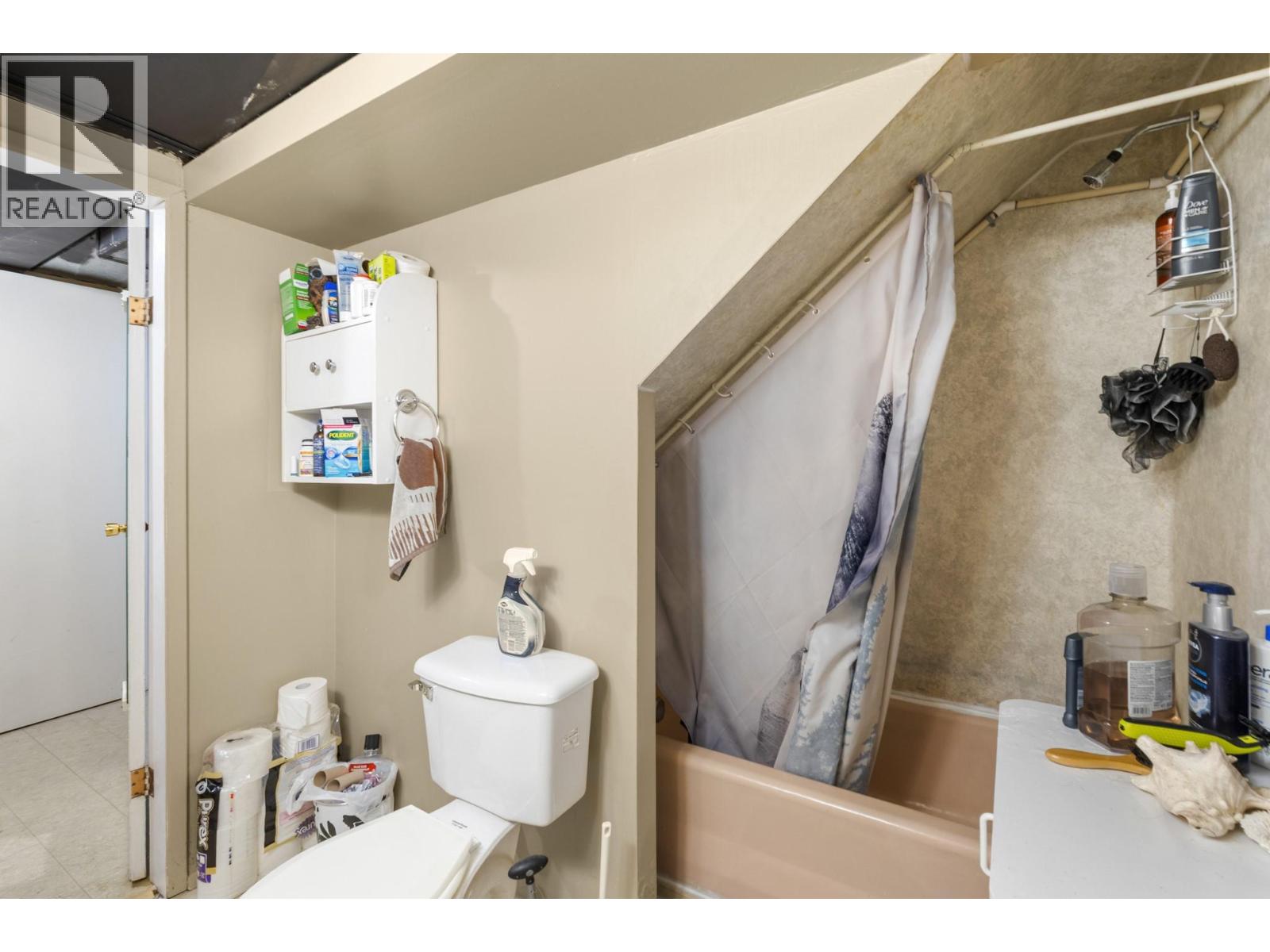 575 Dell Road Kelowna Photo 41