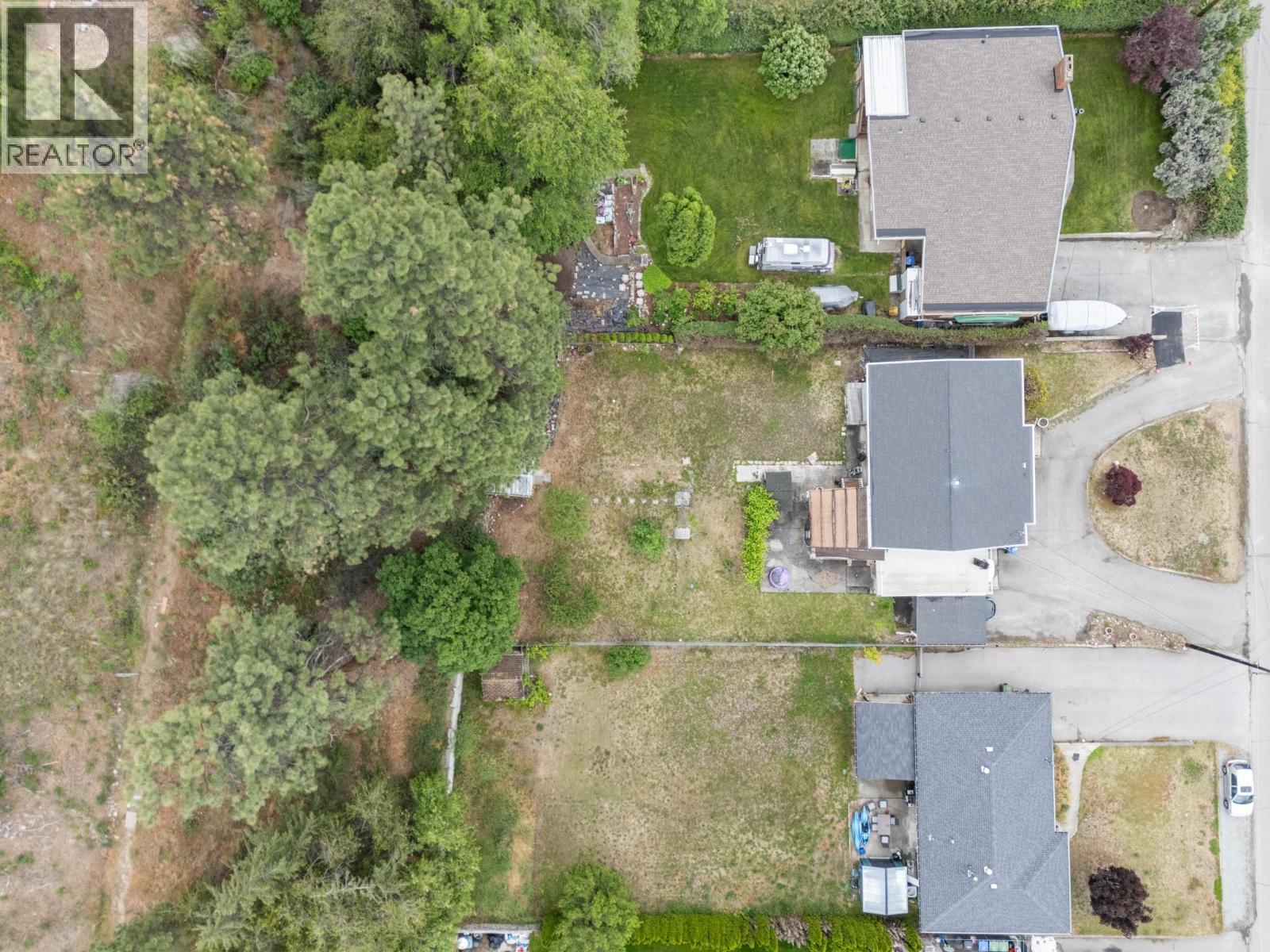 575 Dell Road Kelowna Photo 59