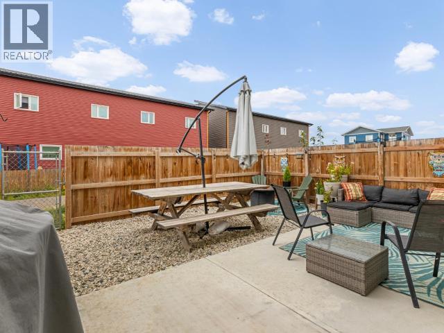 20-35 SYBIL CIRCLE photo 27