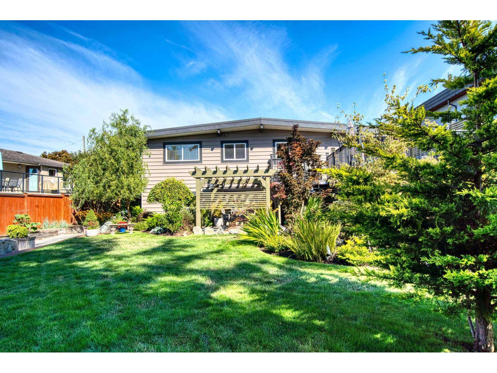 14480 Mann Park Crescent, White Rock, British Columbia  V4B 3A8 - Photo 37 - R3164139