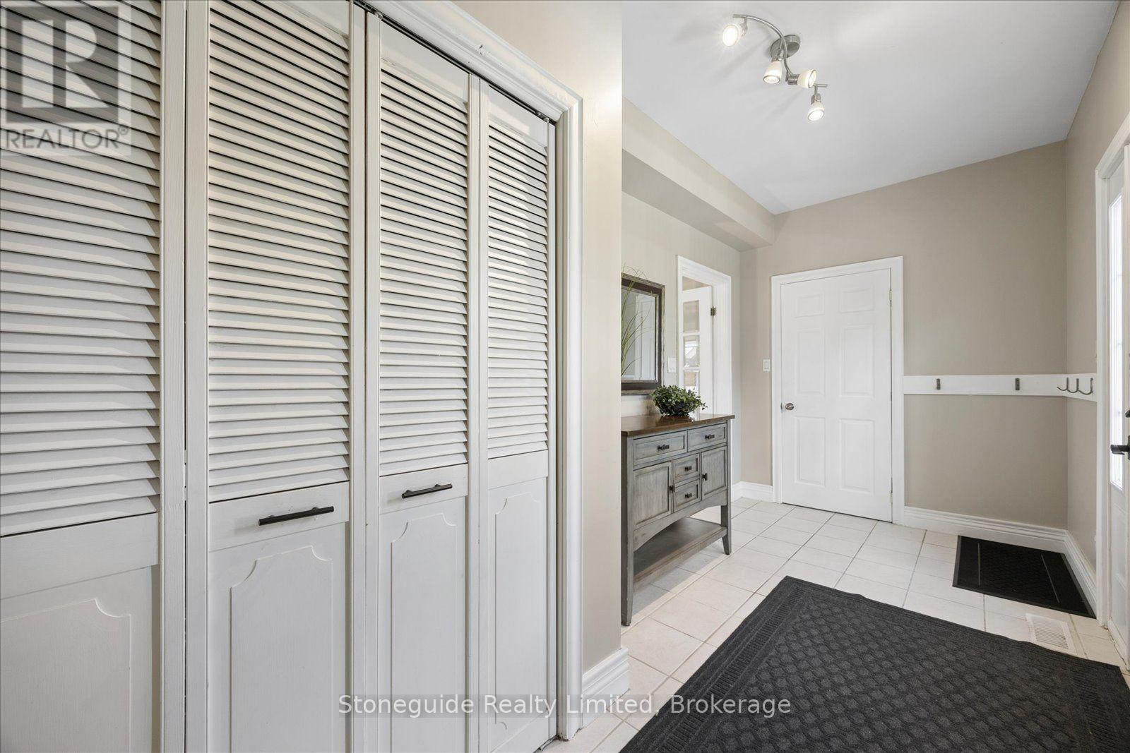1611 Parkhill Road W, Cavan Monaghan (Cavan-Monaghan), Ontario  K9J 0E5 - Photo 26 - X13764512