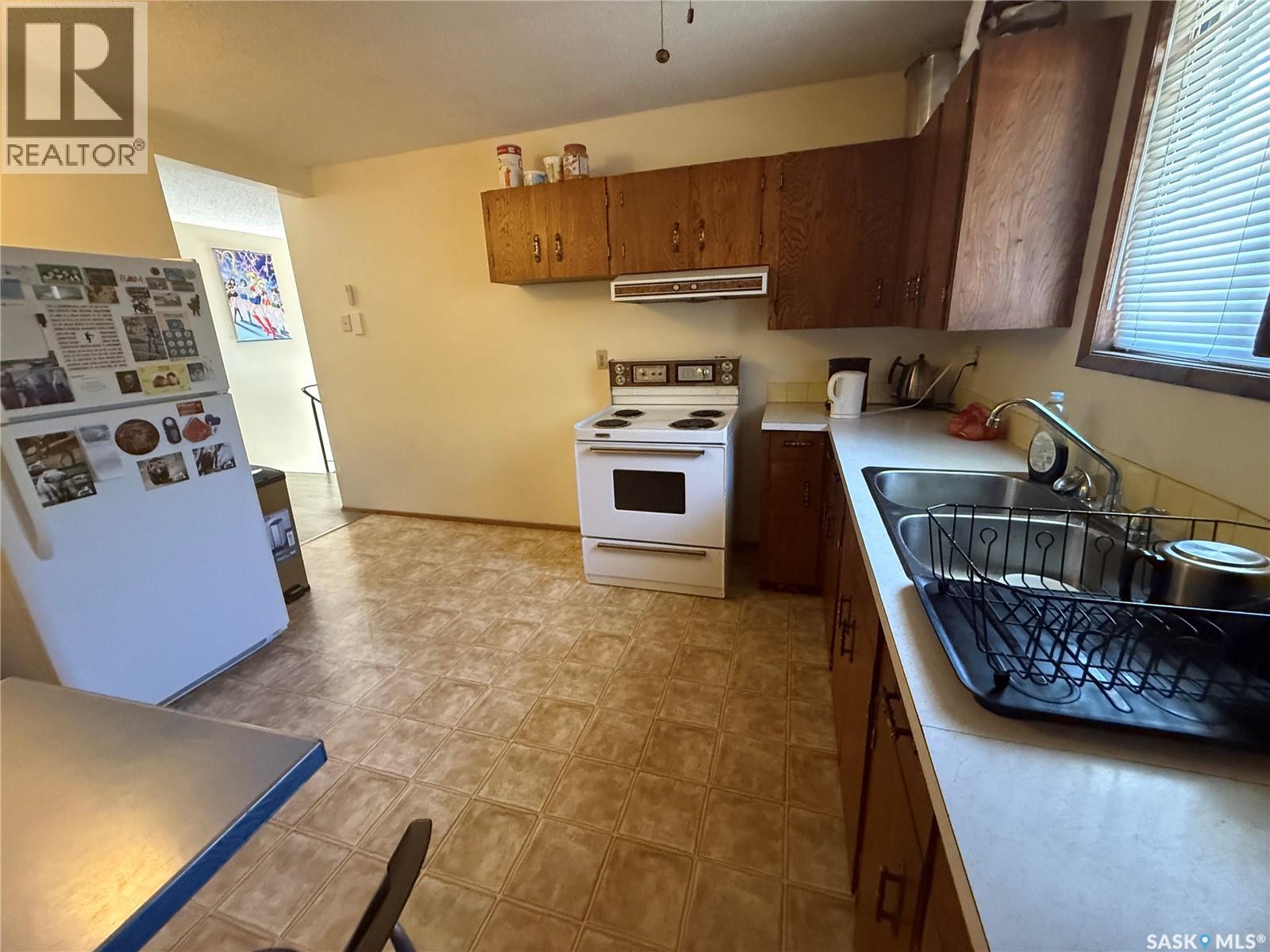 121 29th Street W, Saskatoon, Saskatchewan  S7L 0L7 - Photo 6 - SK048089