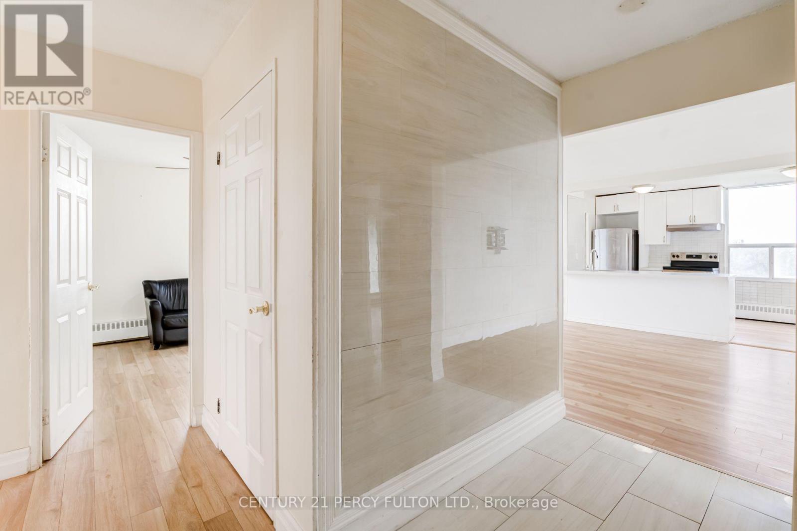 #614 - 5 Vicora Linkway, Toronto, Ontario  M3C 1A4 - Photo 3 - C13775310
