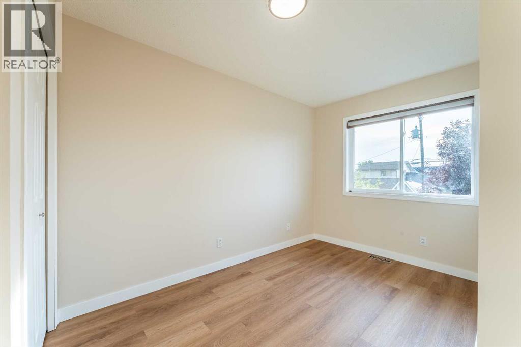 7415 26a Street Se, Calgary, Alberta  T2C 1E3 - Photo 18 - A2343065