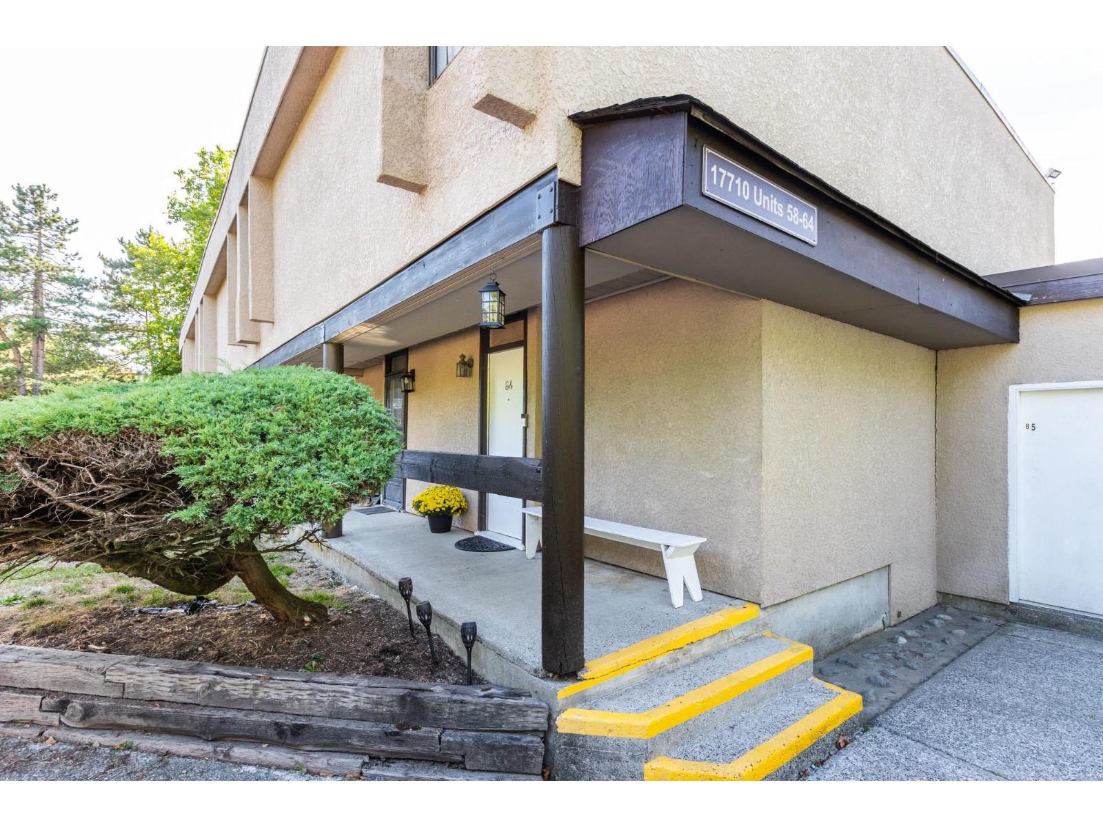 64 17710 60 Avenue, Surrey, British Columbia  V3S 1V2 - Photo 2 - R3162011