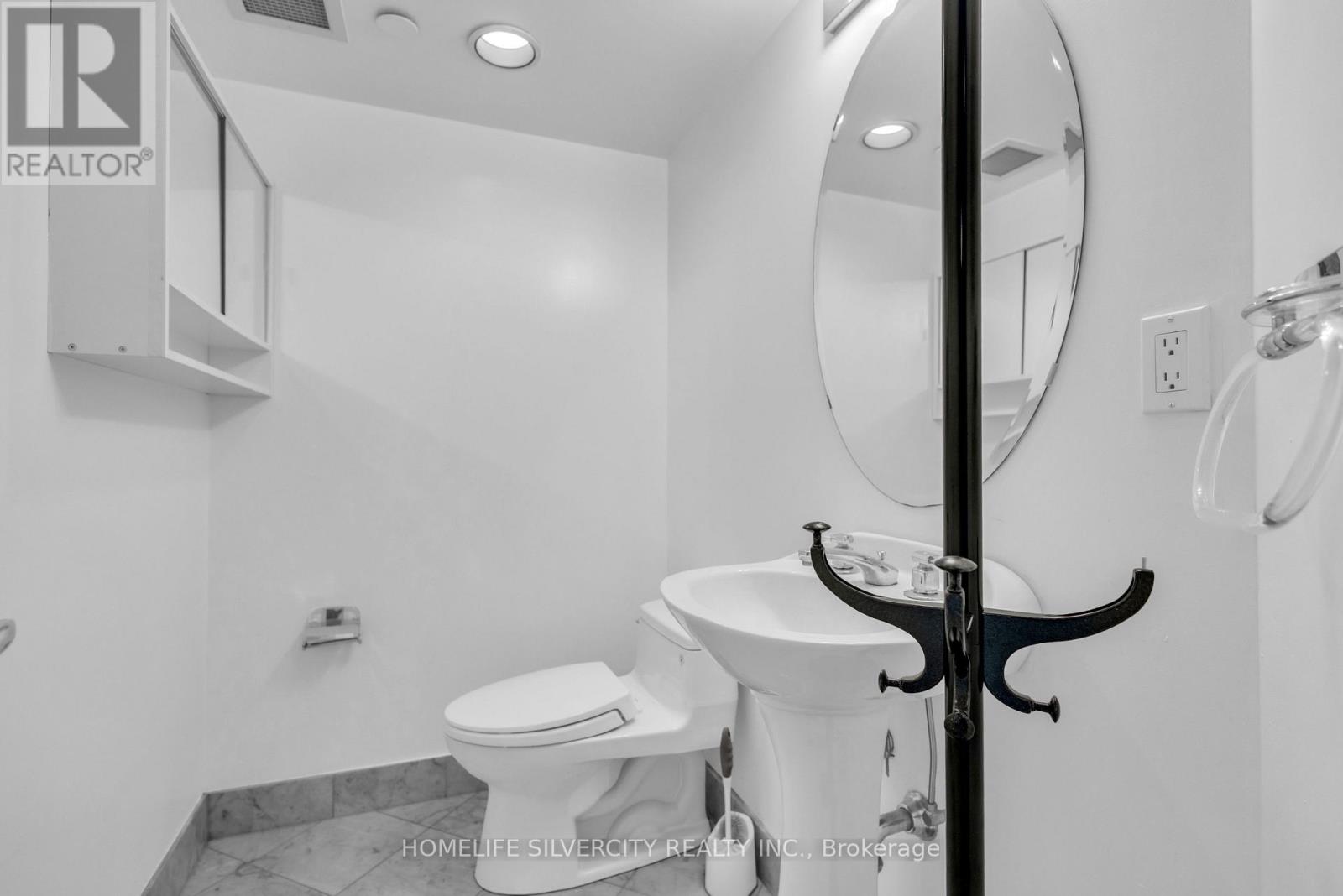 3113 - 38 Elm Street, Toronto, Ontario  M5G 2K5 - Photo 11 - C13775346