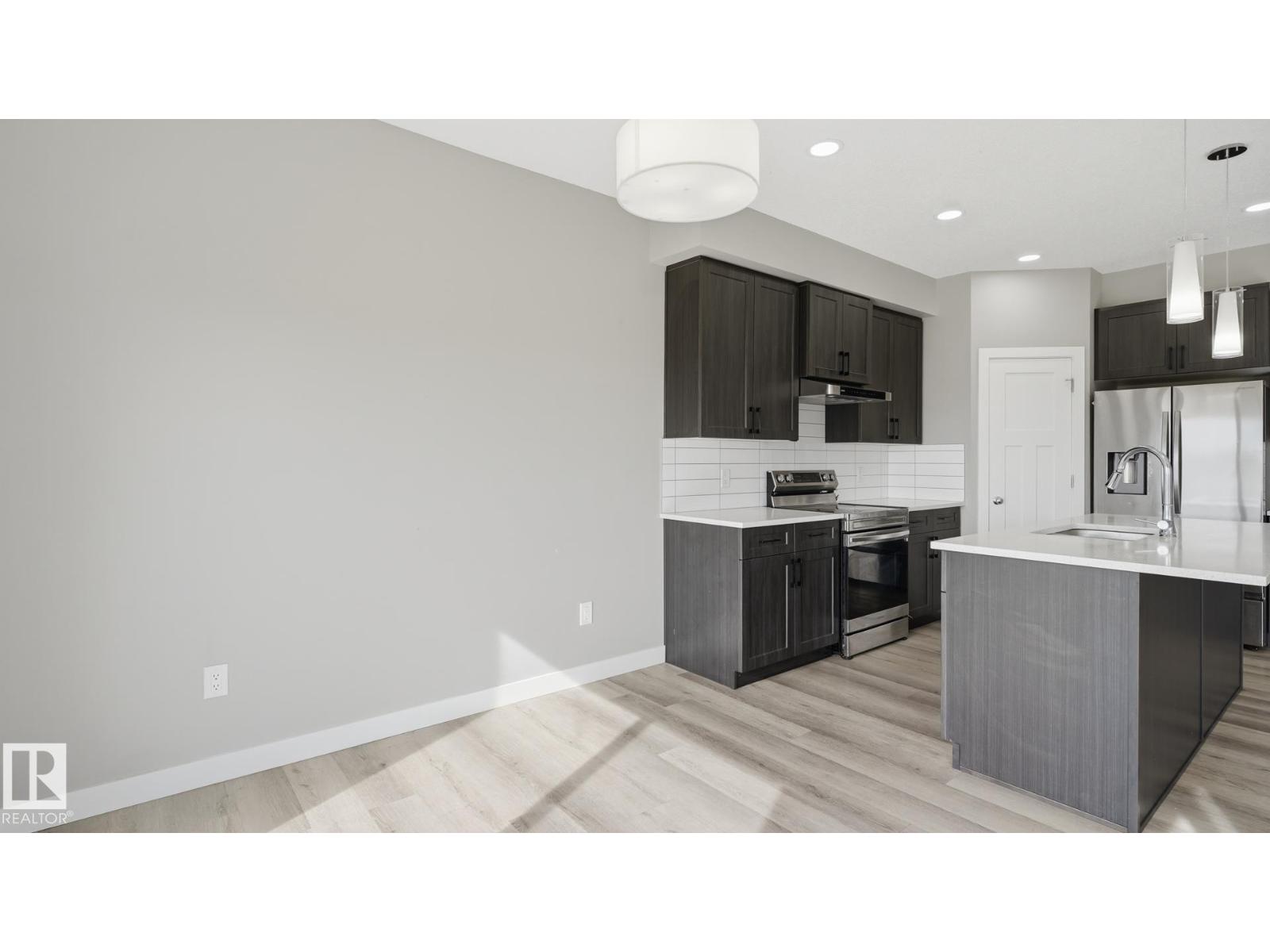 3004 9 St NW, Edmonton, Alberta  T6T 2V3 - Photo 10 - E4508360