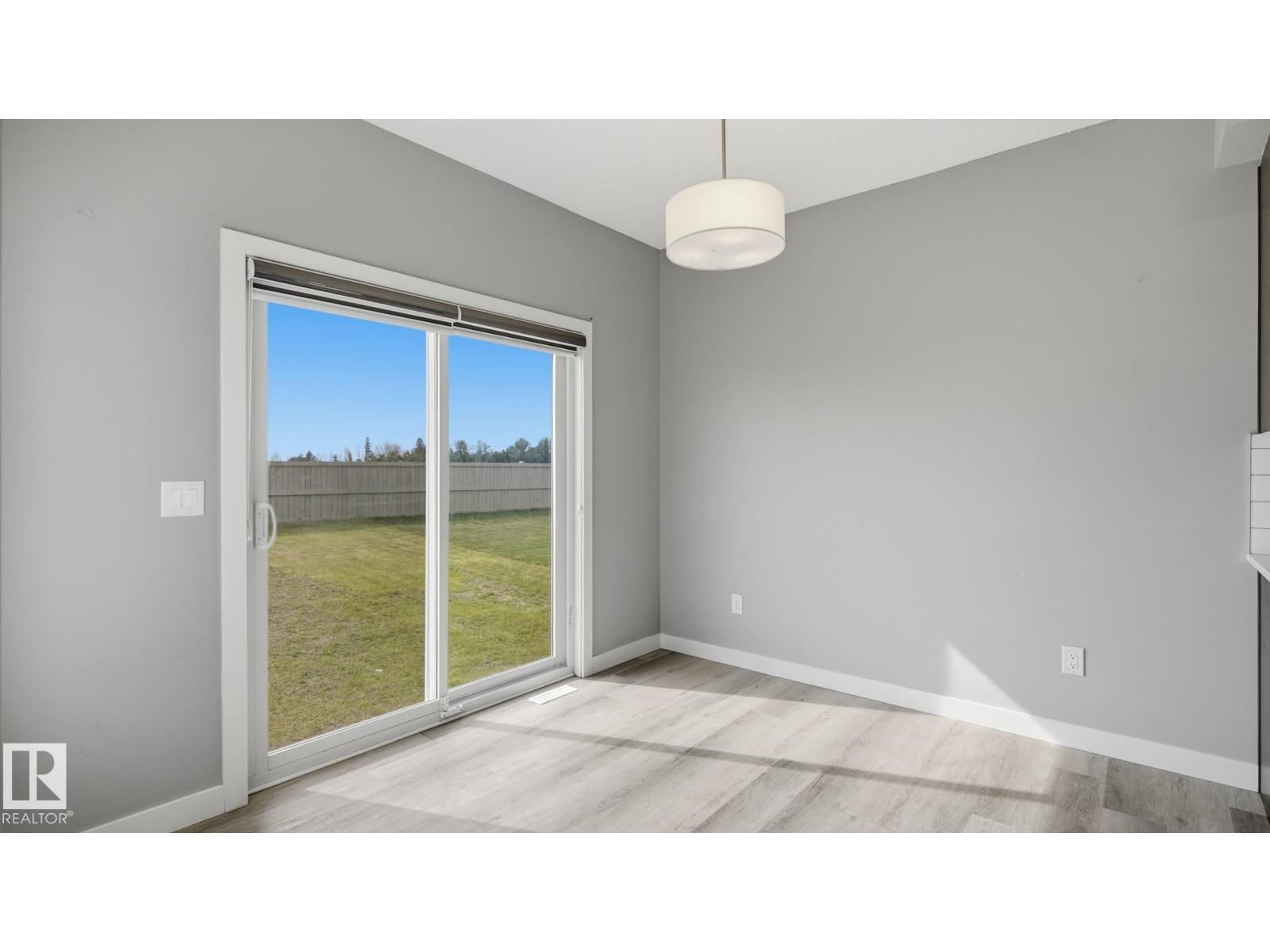 3004 9 St NW, Edmonton, Alberta  T6T 2V3 - Photo 11 - E4508360