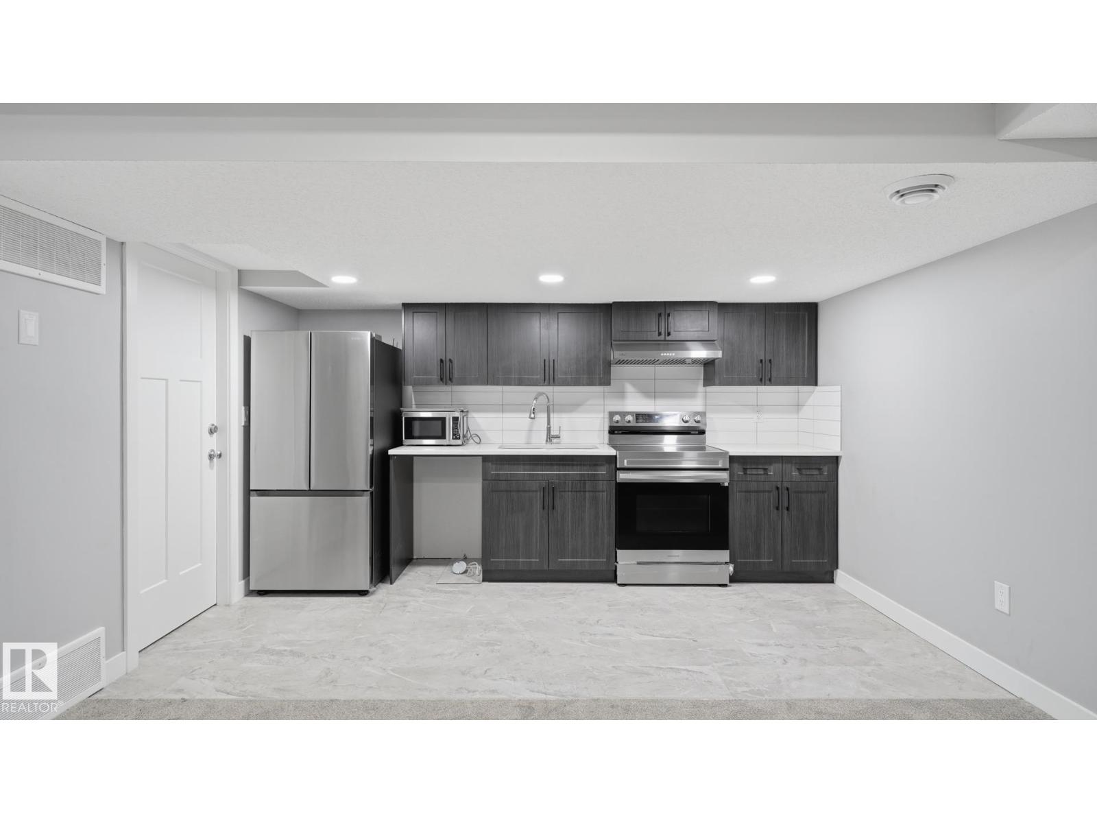 3004 9 St NW, Edmonton, Alberta  T6T 2V3 - Photo 32 - E4508360