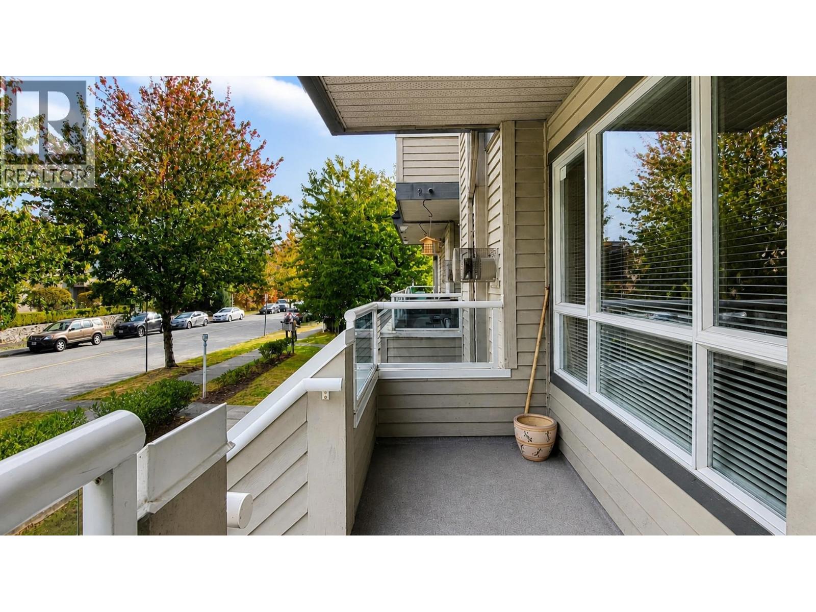 203 3938 Albert Street, Burnaby, British Columbia  V5C 2E1 - Photo 2 - R3163221
