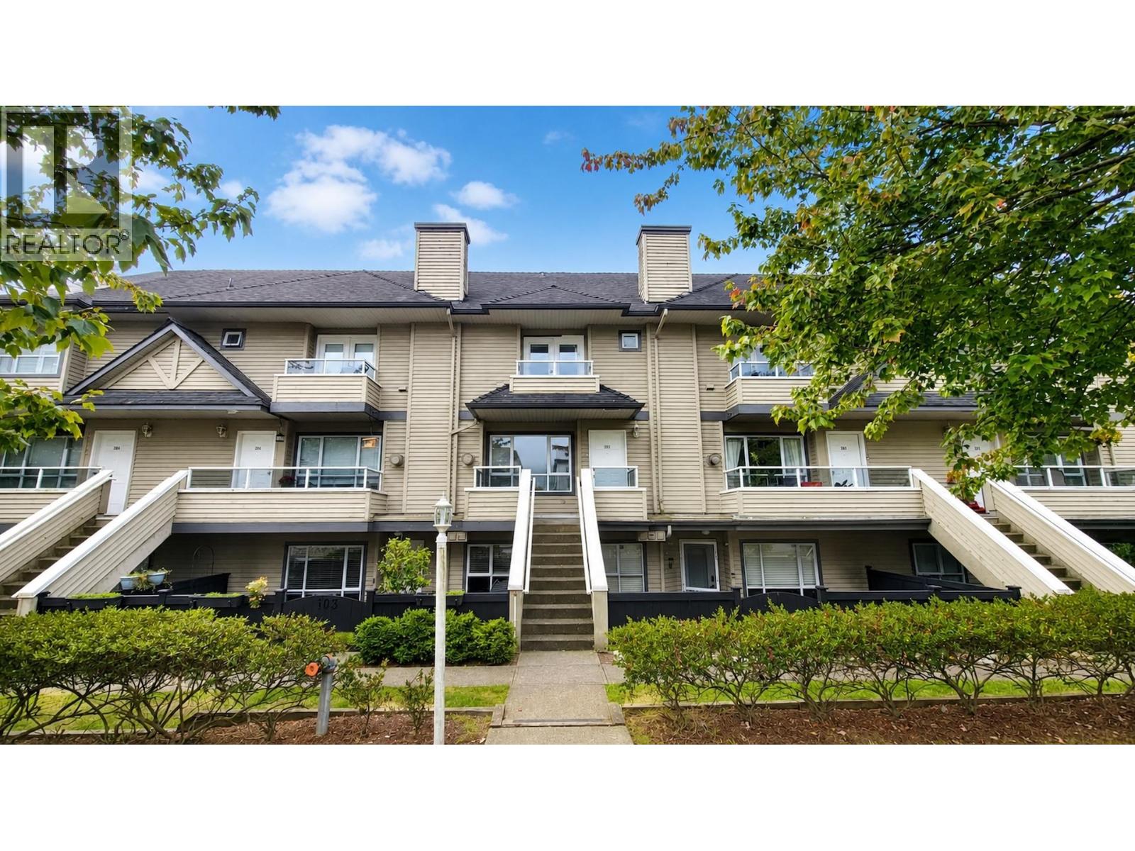 203 3938 ALBERT STREET, Burnaby, British Columbia
