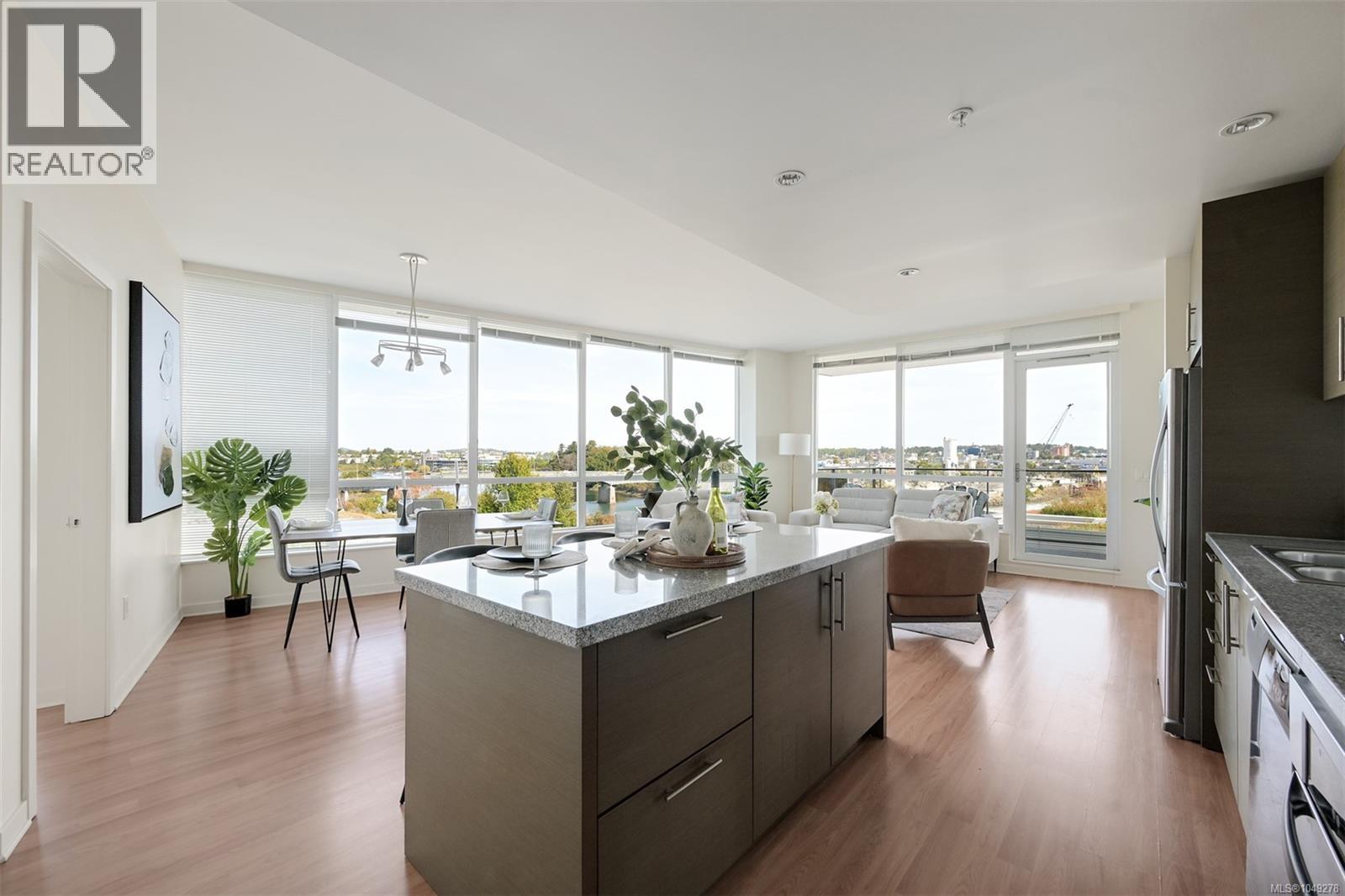 picture 1
