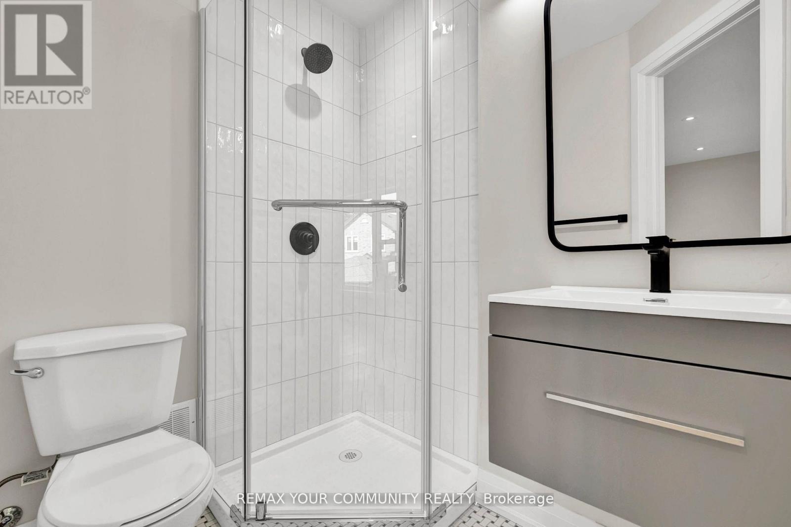137 Clarence Street, Vaughan, Ontario  L4L 1L4 - Photo 19 - N13775456