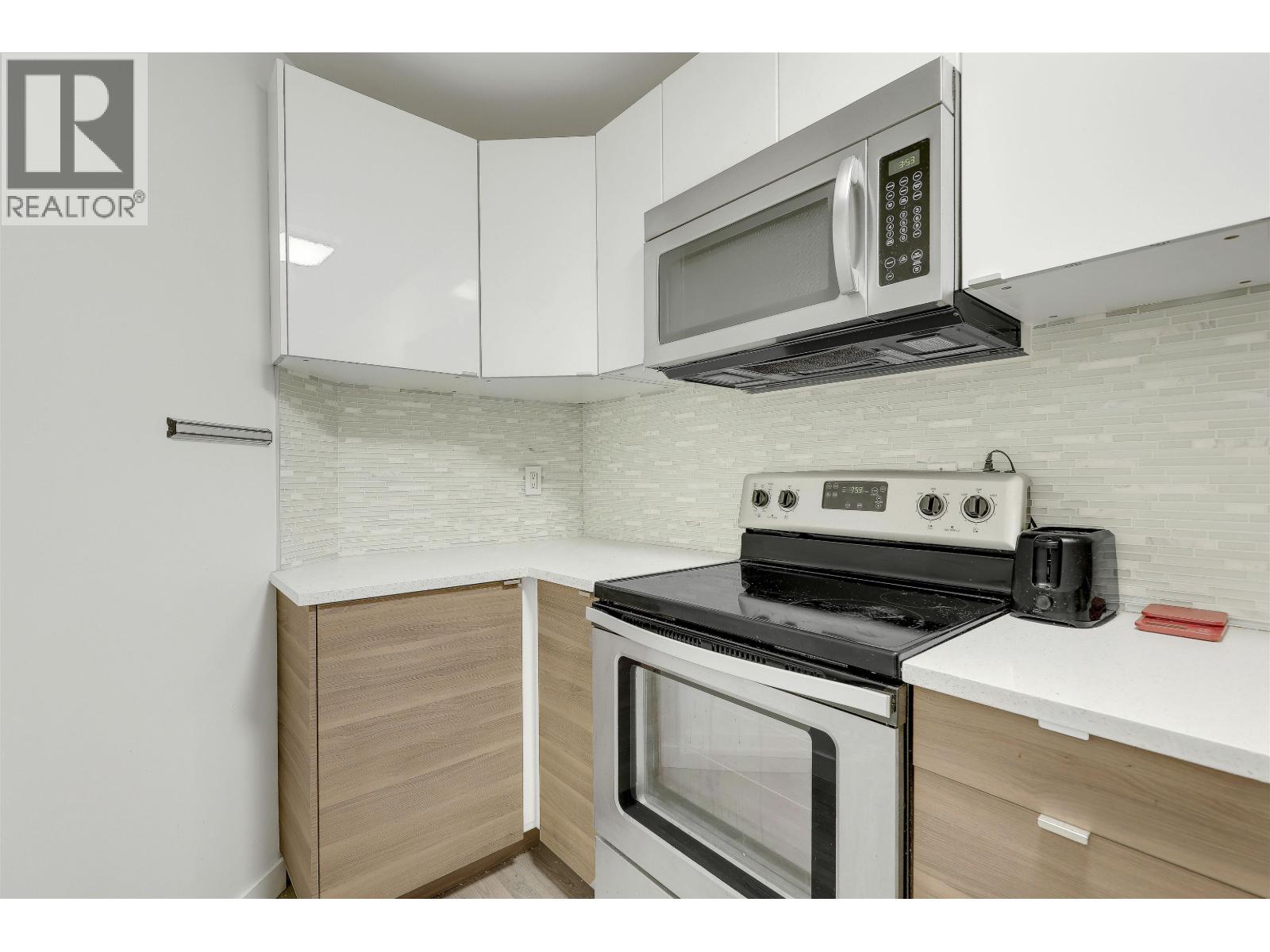 208 1106 Pacific St Street, Vancouver, British Columbia V6E 1T4 - Photo 4 - R3163283