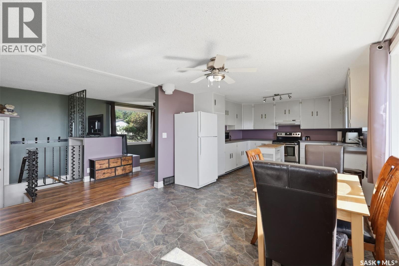 210 2nd Avenue E, Nokomis, Saskatchewan  S0G 3R0 - Photo 10 - SK048303